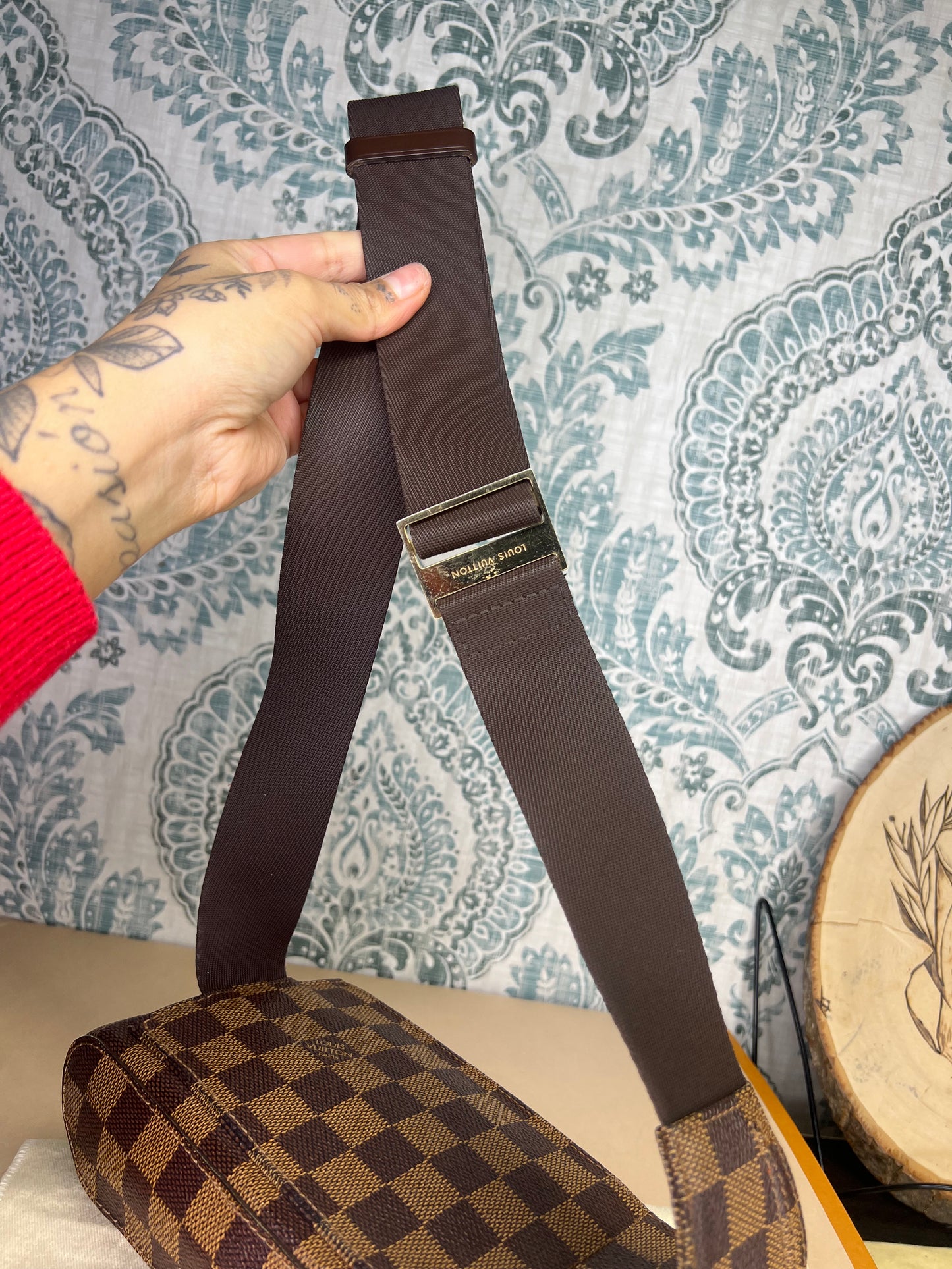 Louis Vuitton Geronimo Sling Bag