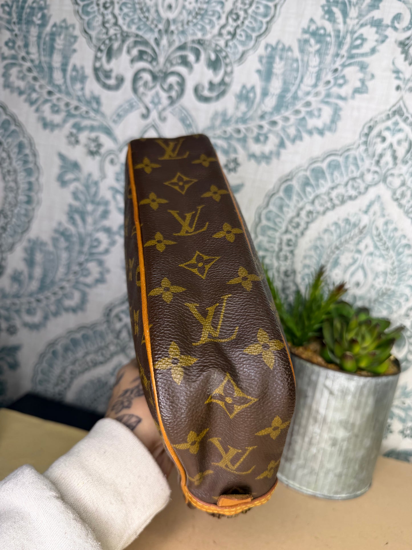 Louis Vuitton Compiegne 23