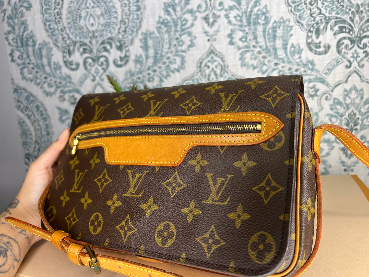 Louis Vuitton Saint Germain 27
