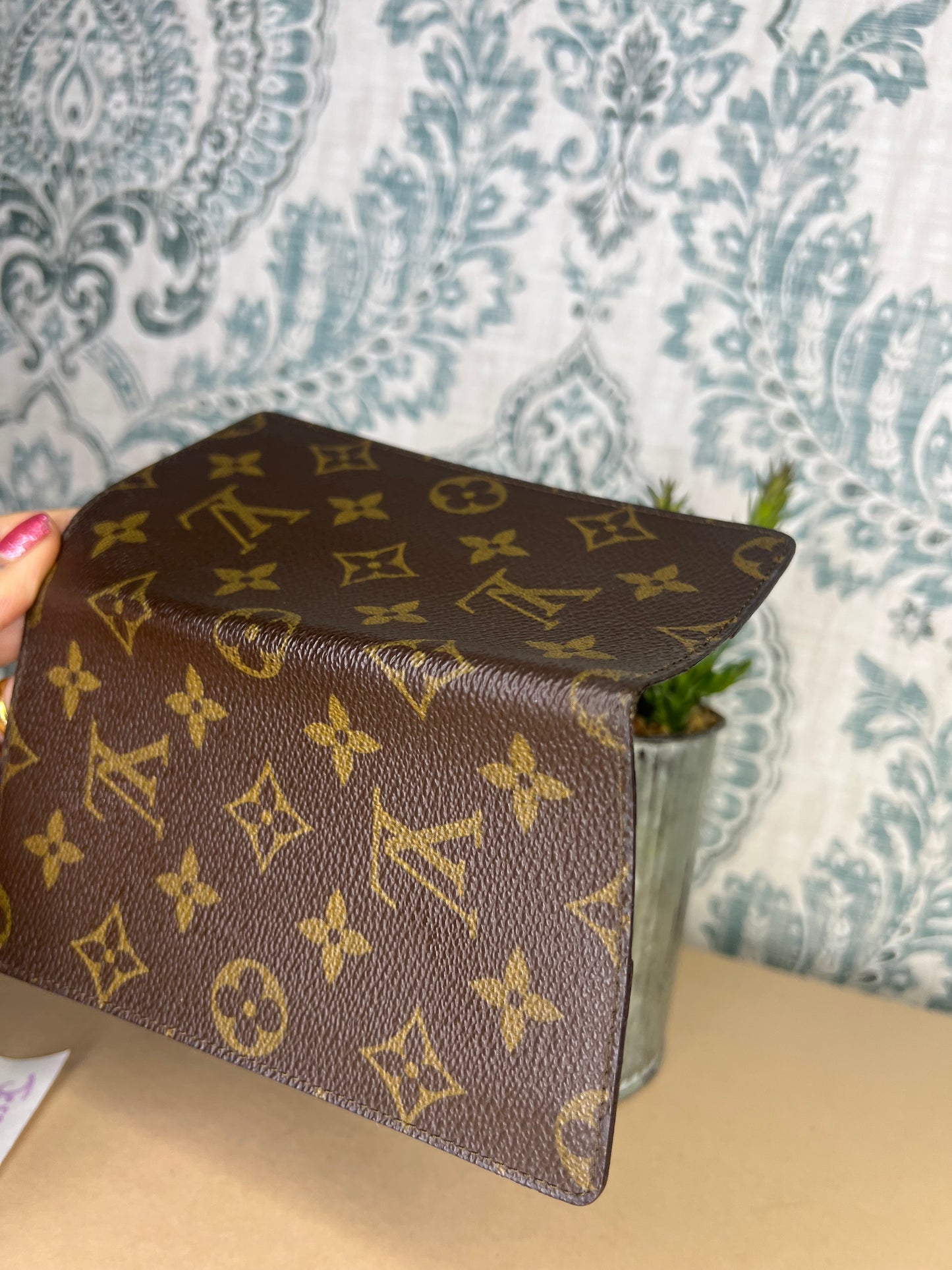 Louis Vuitton Monogram Vertical Checkbook Holder
