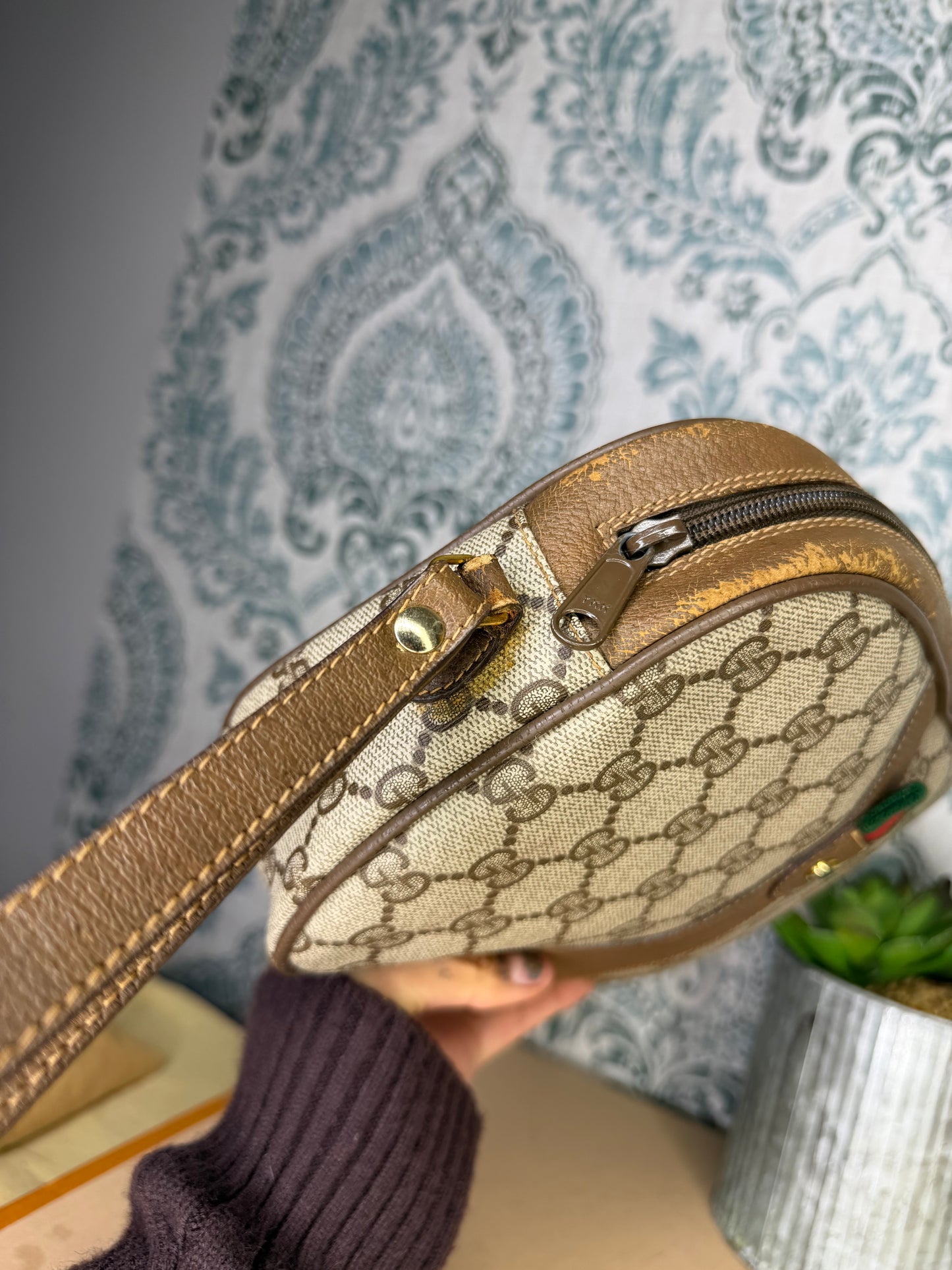 Gucci Supreme Sherry Line Wristlet Clutch