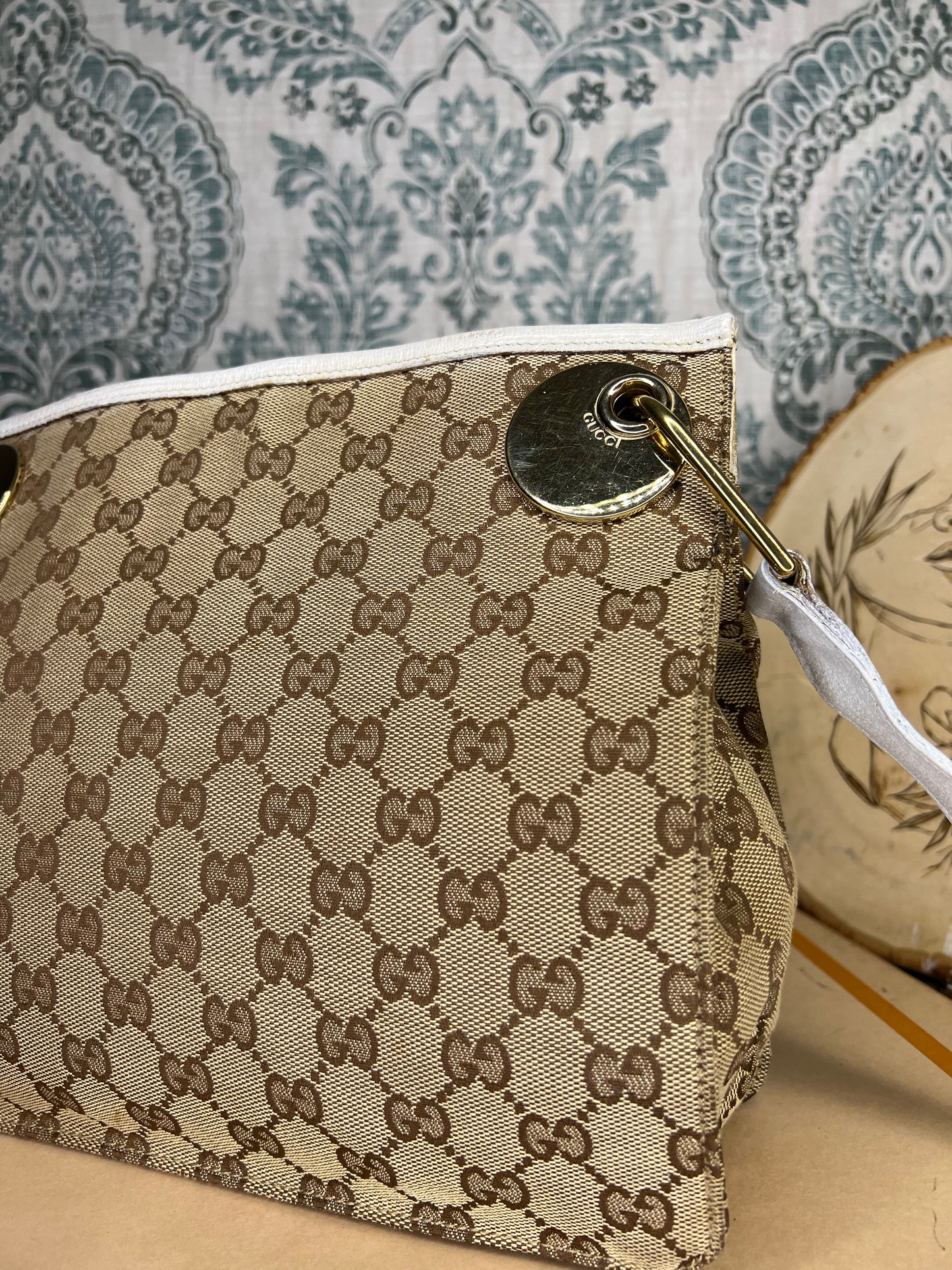 Gucci Eclipse Crossbody