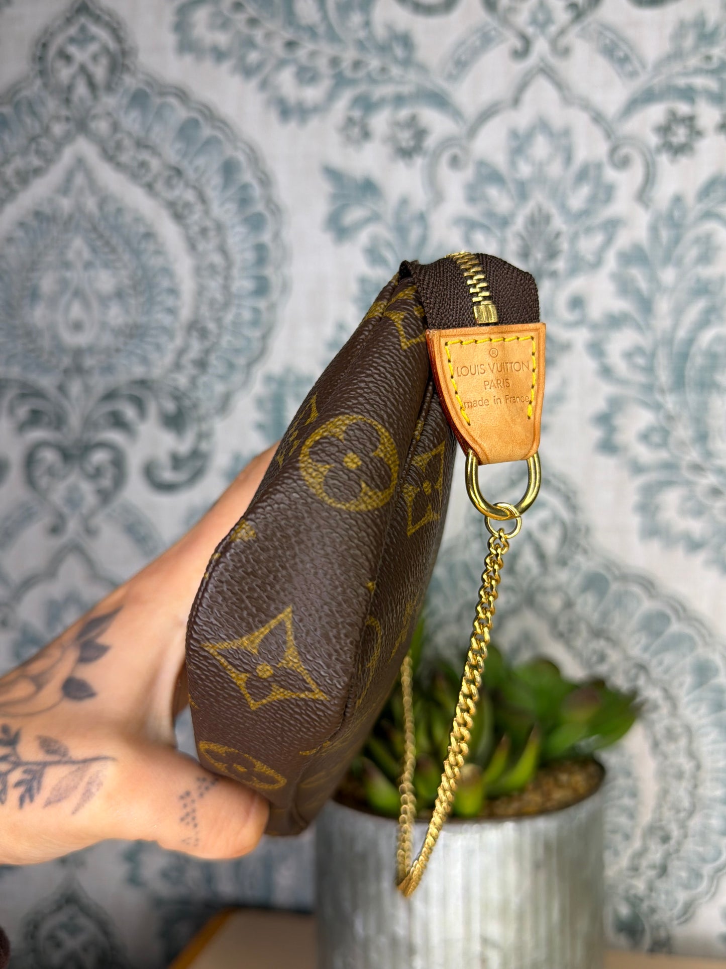 Louis Vuitton Monogram Bucket Pochette #4