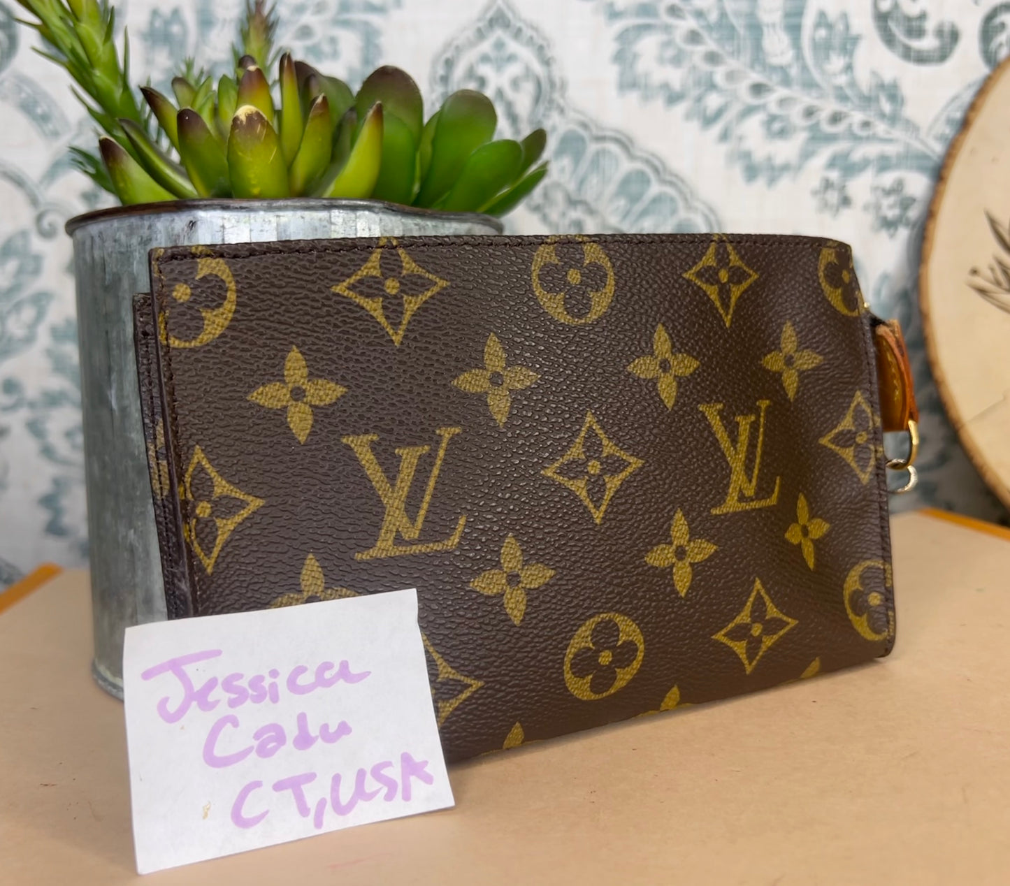 Louis Vuitton Bucket Pouch PM (damaged)