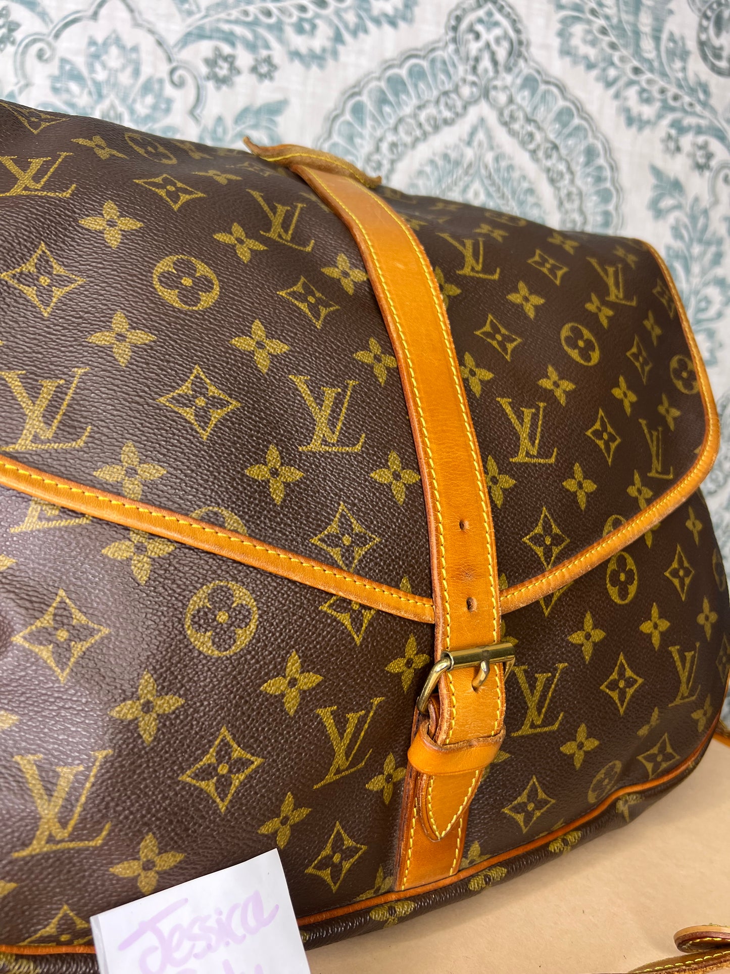 Louis Vuitton Saumur 35