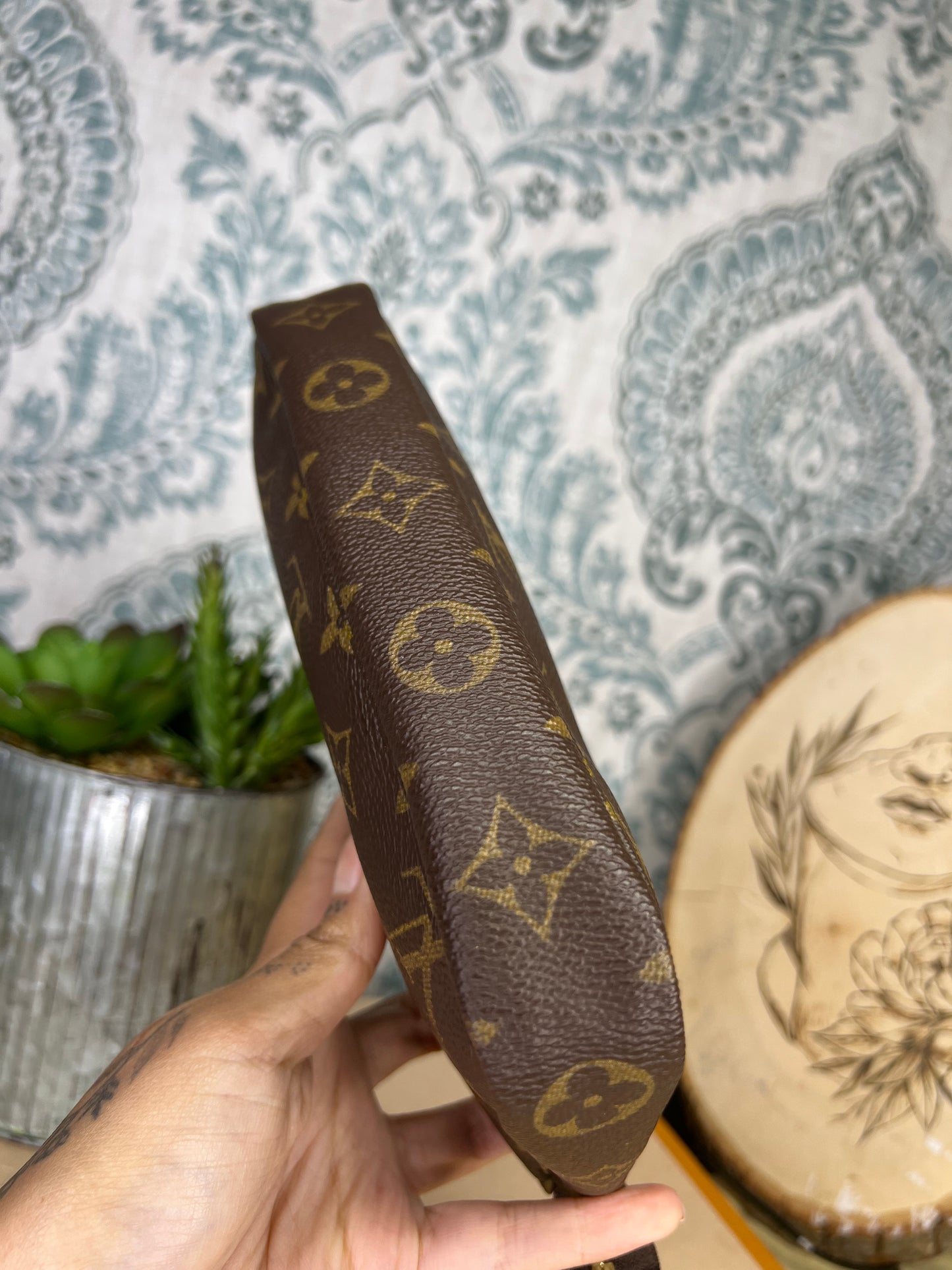 Louis Vuitton Pochette Accessoires