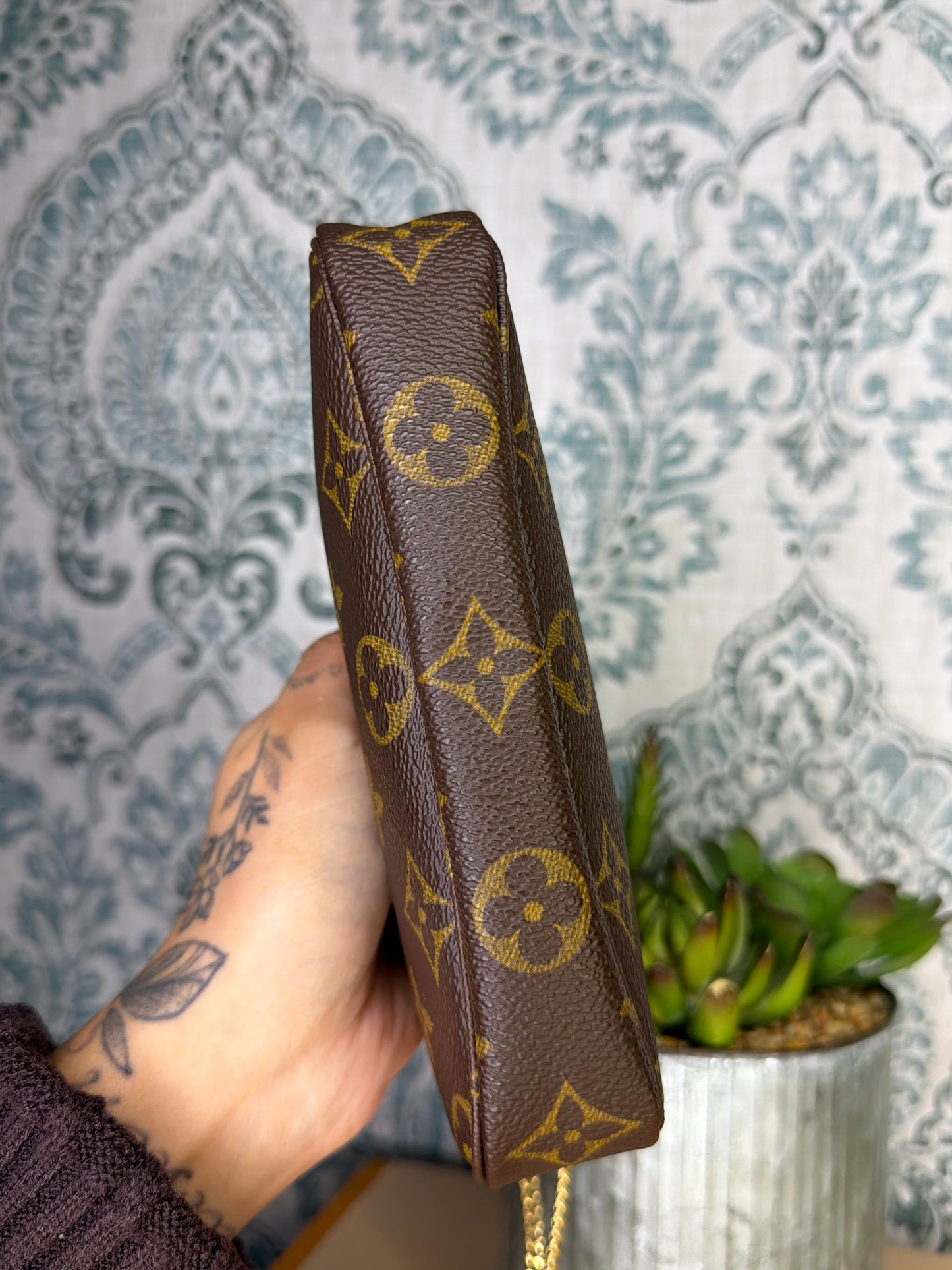 Louis Vuitton Monogram Bucket Pochette #4