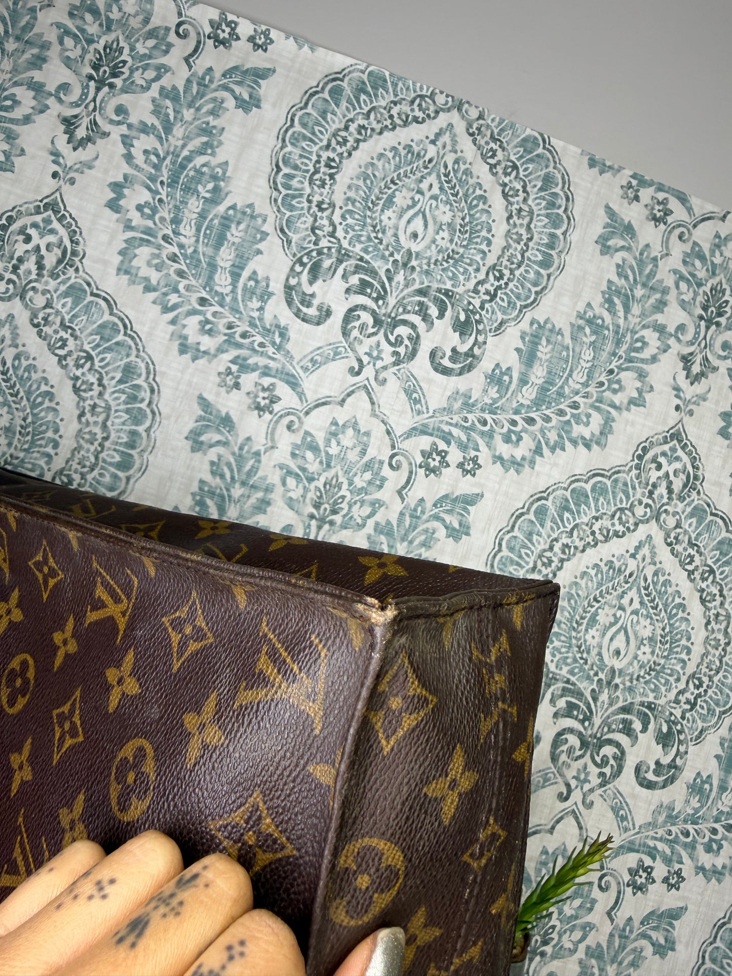 Louis Vuitton Sac Plat