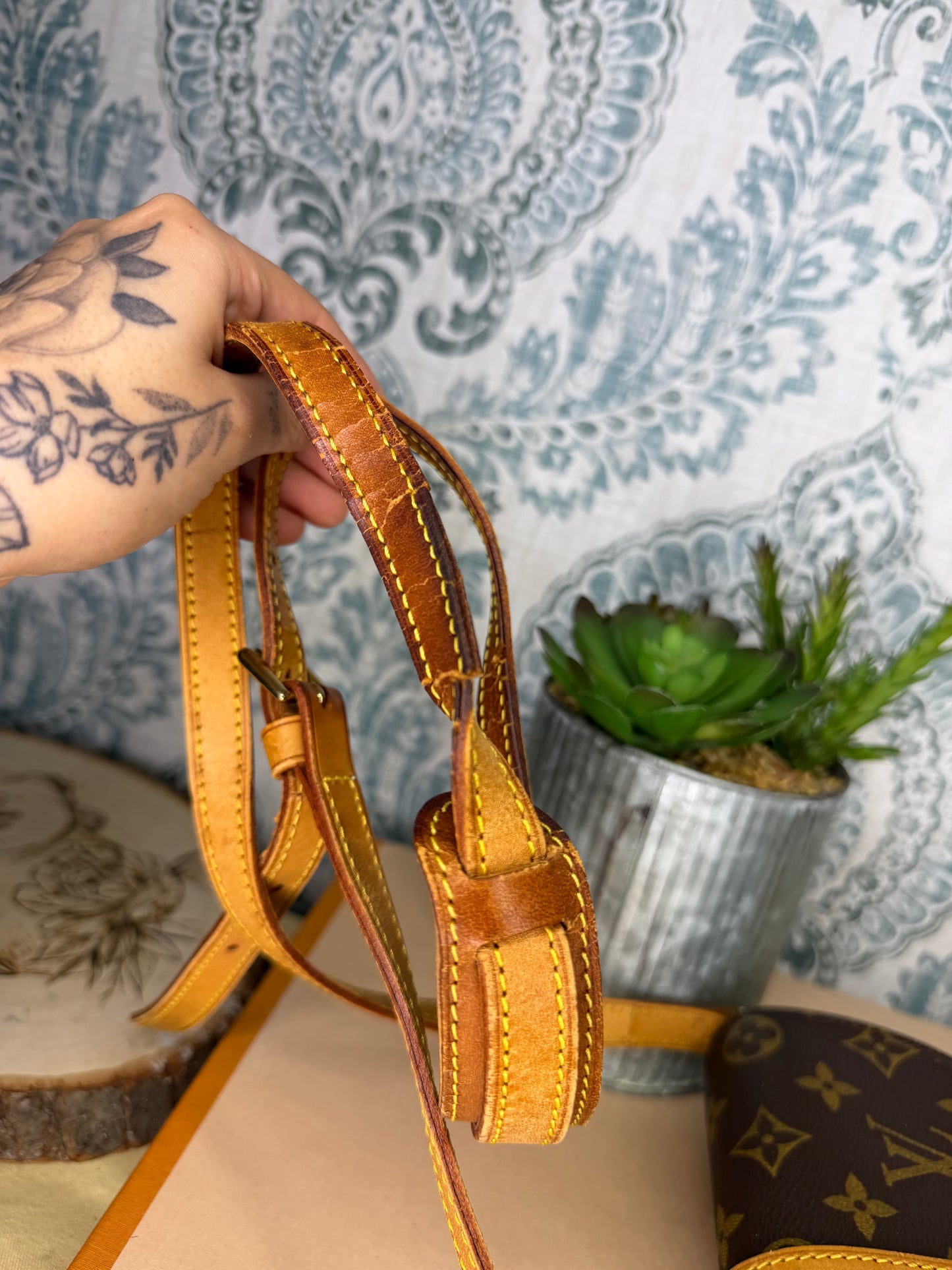 Louis Vuitton Chantilly PM