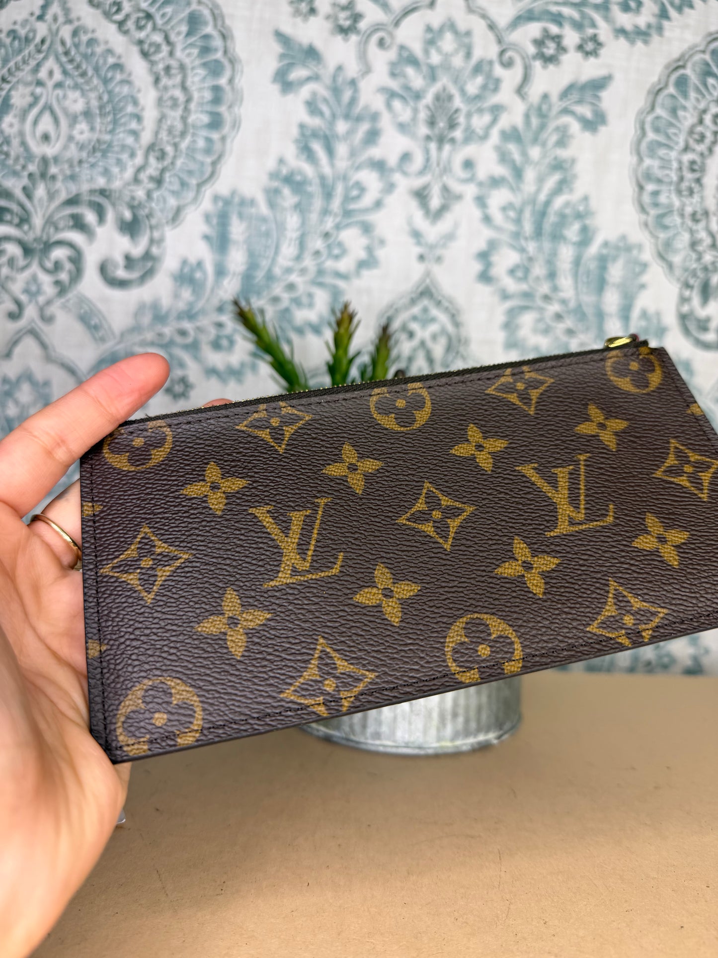 Louis Vuitton Felicie Pouch