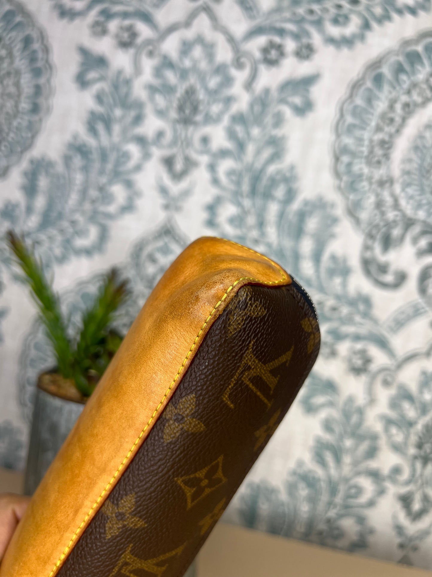 Louis Vuitton Elizabeth Pencil Case