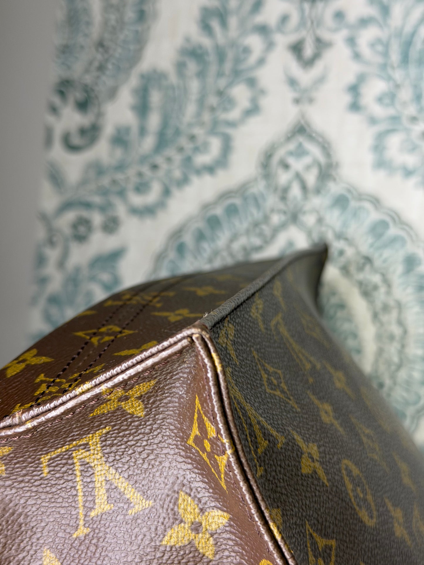 Louis Vuitton Sac Plat