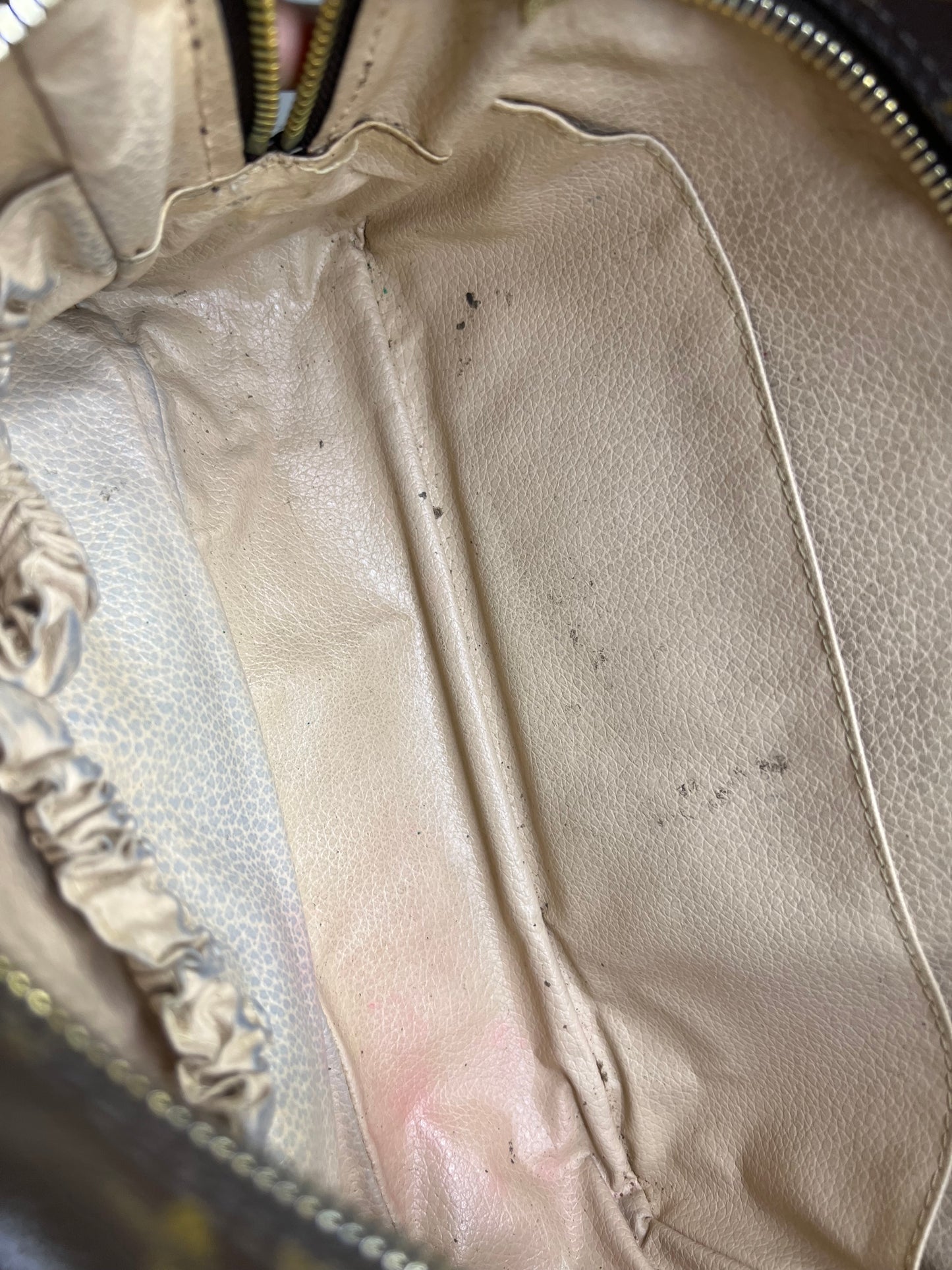 Louis Vuitton Trousse 28