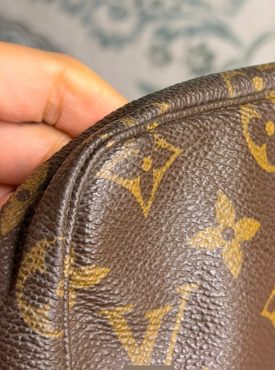 Louis Vuitton Trousse 28