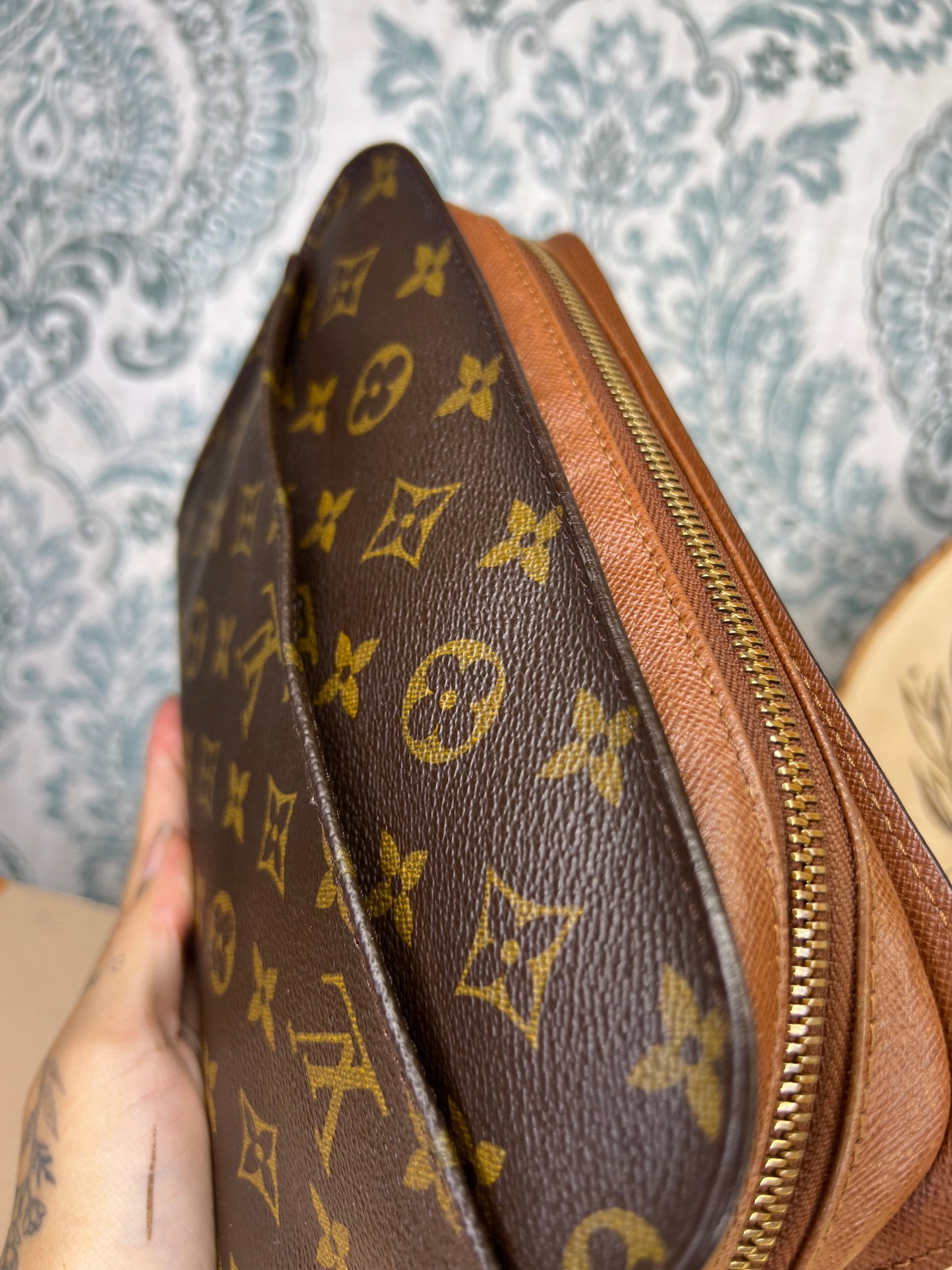 Louis Vuitton Orsay Clutch