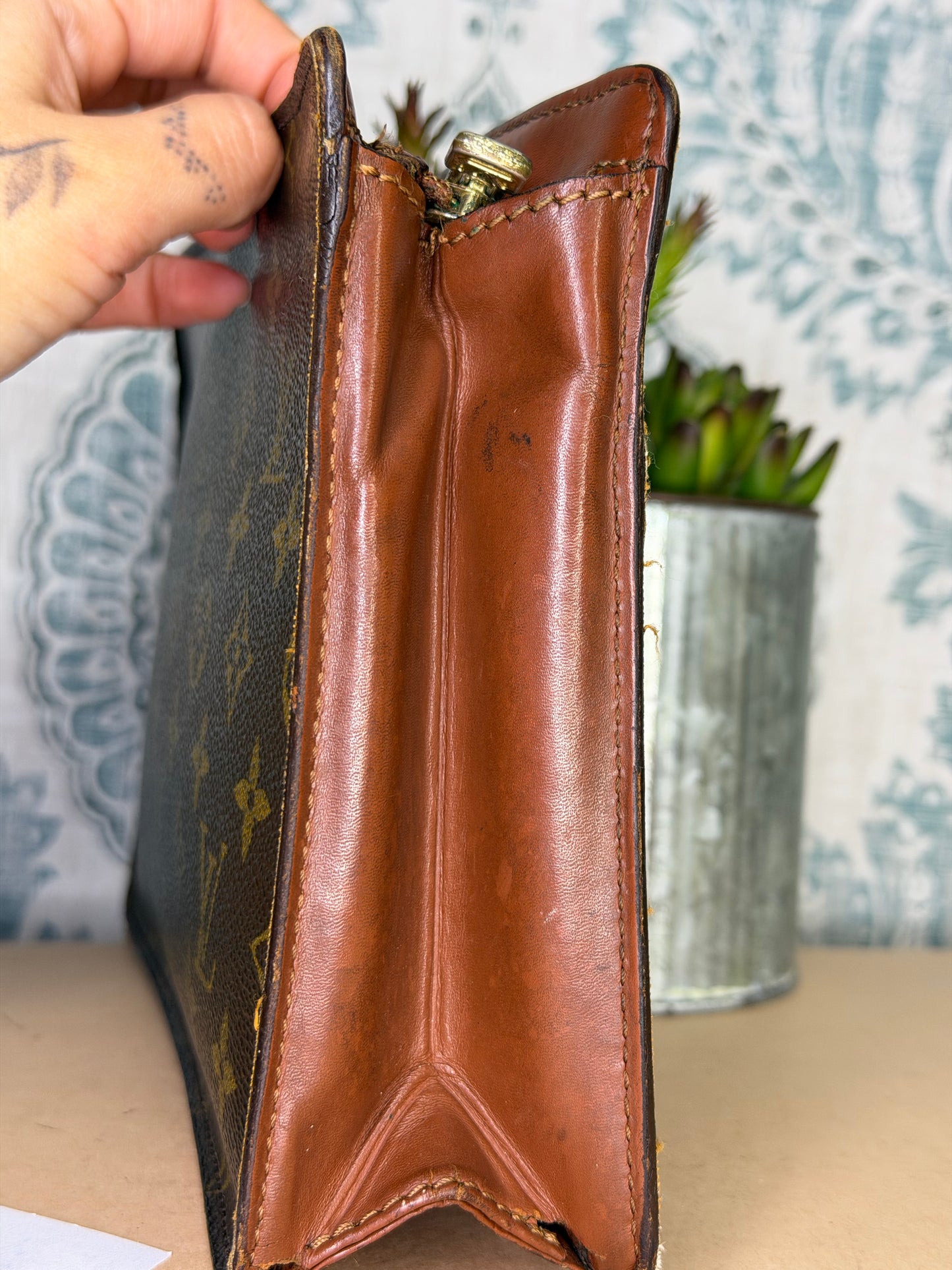 Louis Vuitton Pochette Homme Clutch #1 (project)