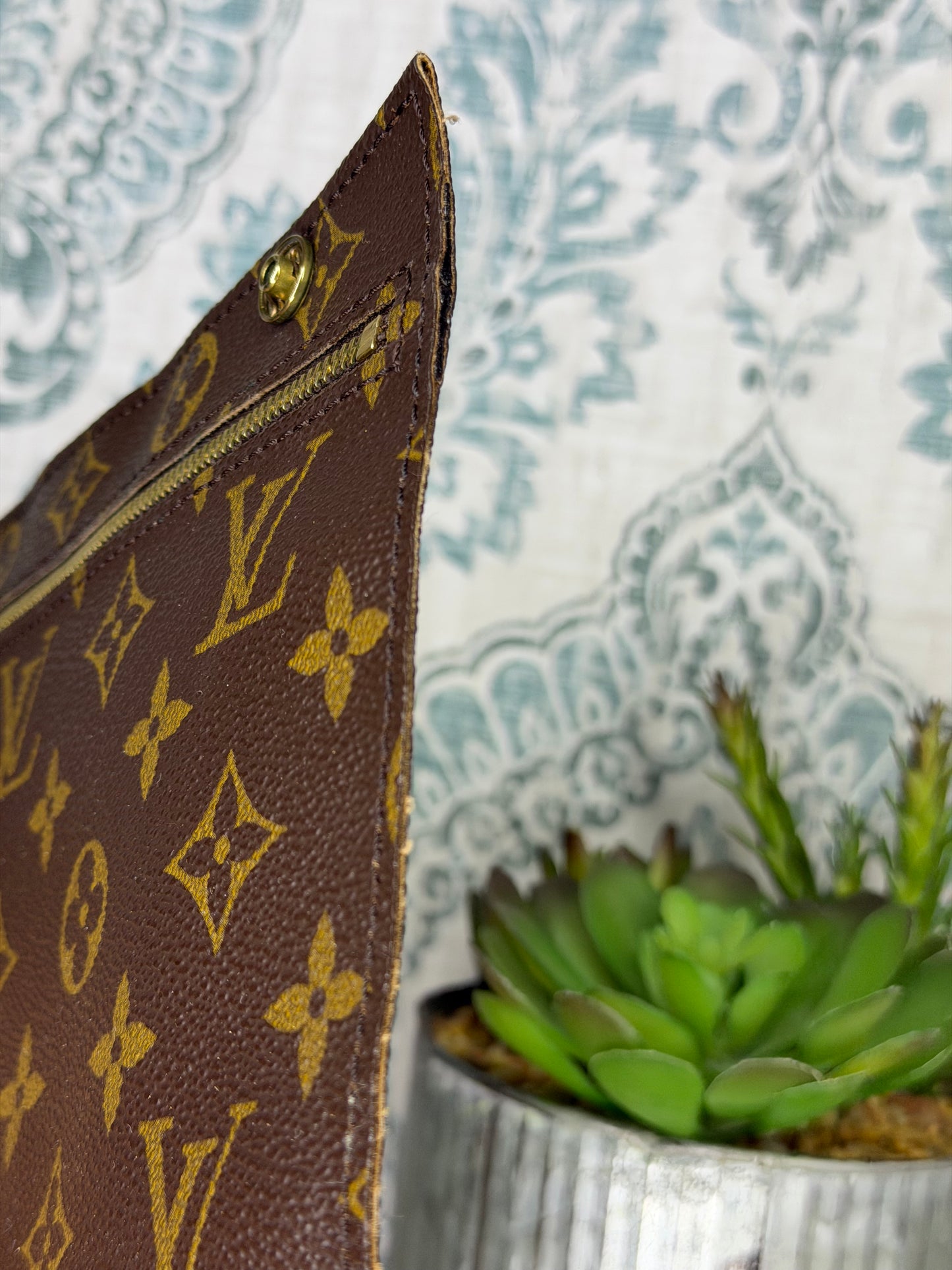 Louis Vuitton Randonnee Flat Pouch