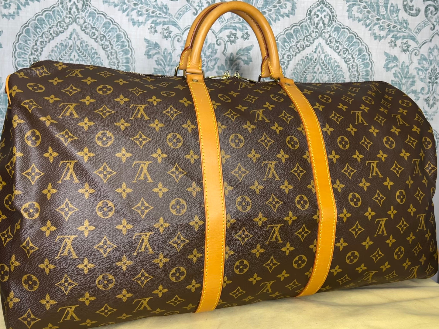Louis Vuitton Keepall 60