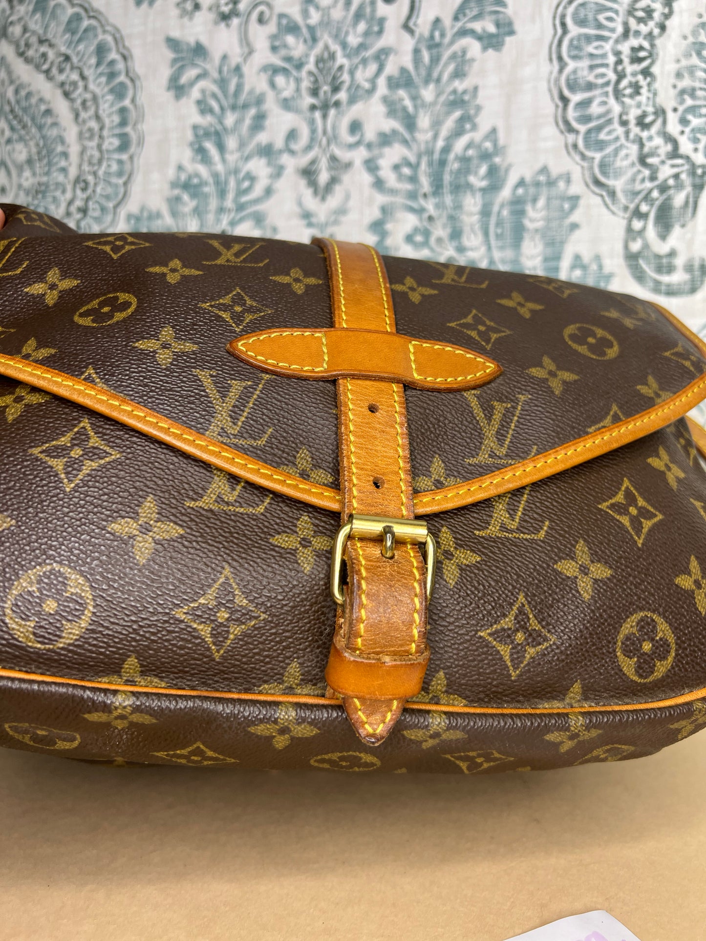Louis Vuitton Saumur 30