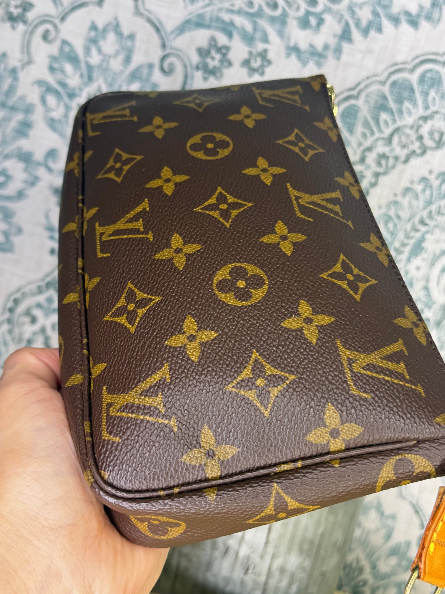 Louis Vuitton Pochette Accessories