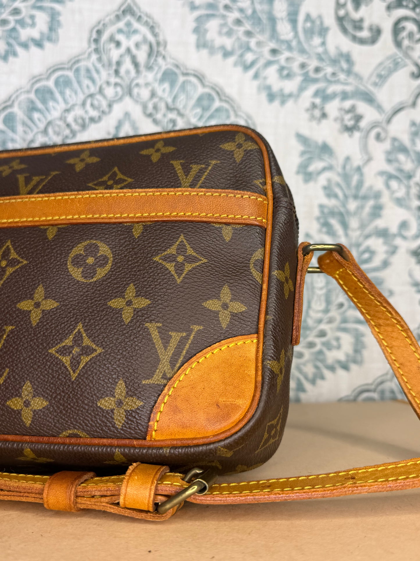 Louis Vuitton Trocadero 23