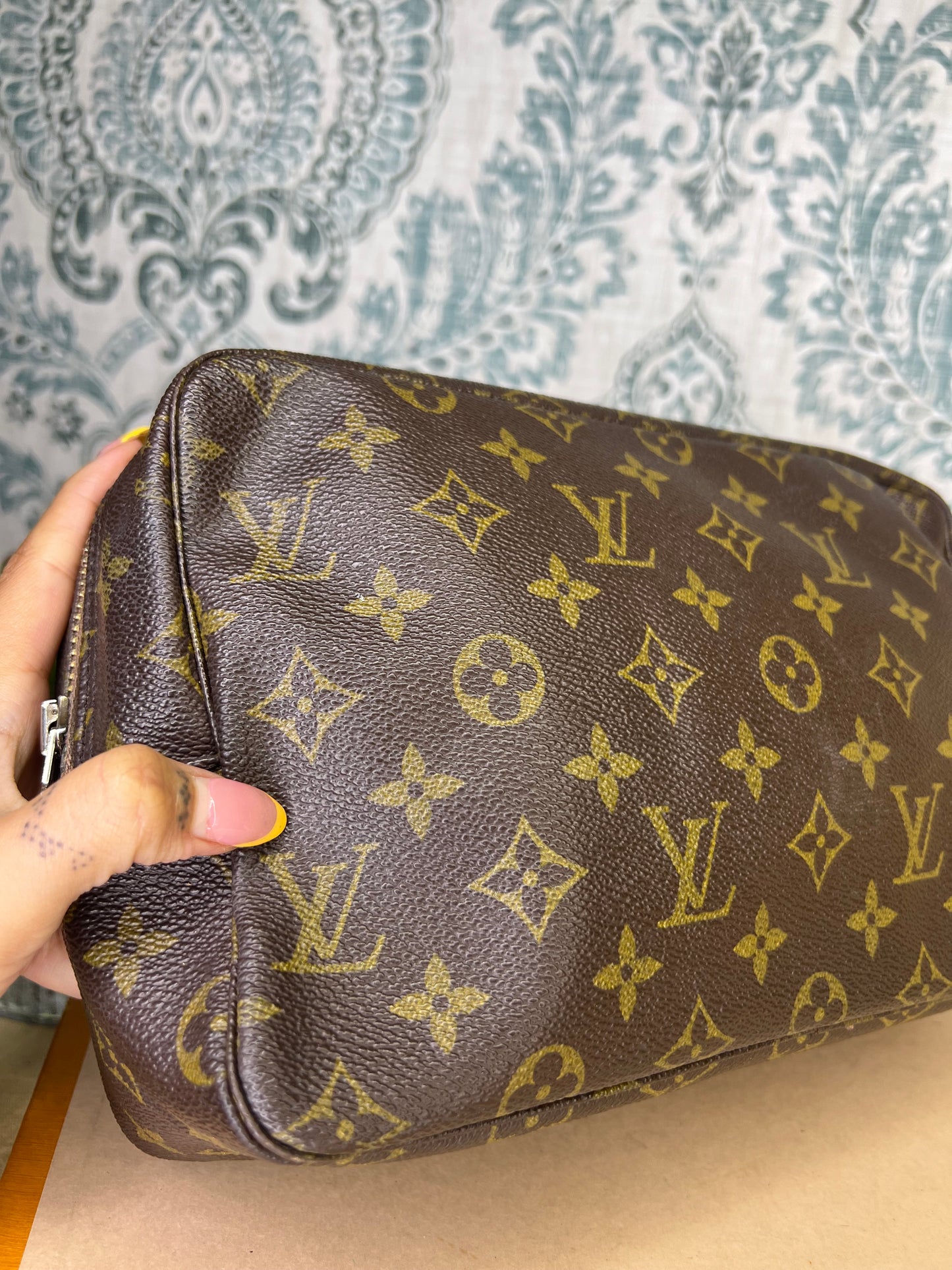 Louis Vuitton Trousse 28