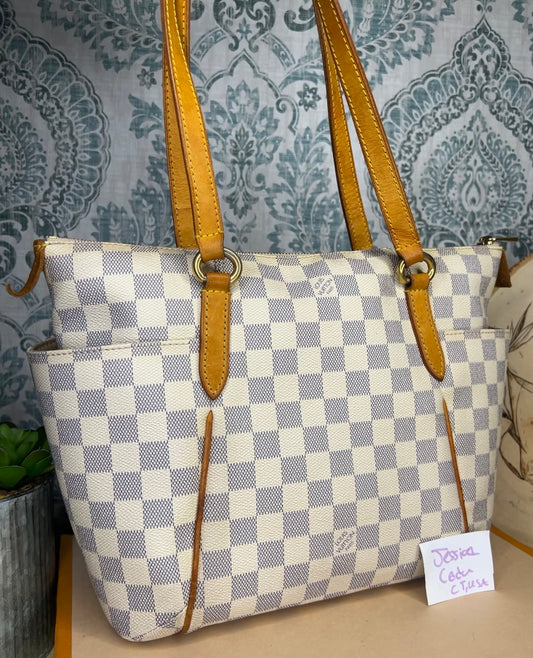 Louis Vuitton Totally PM Azur