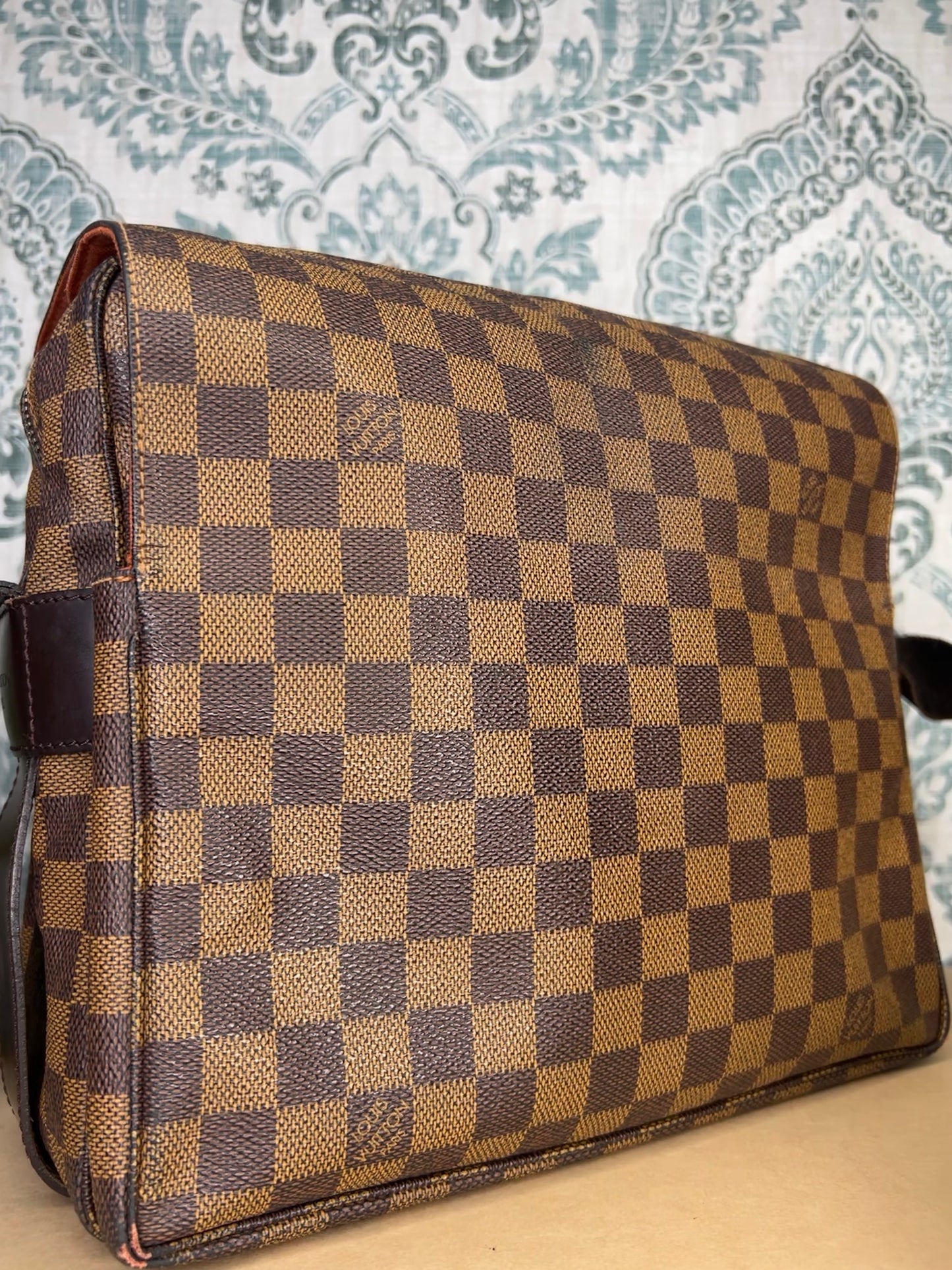 Louis Vuitton Damier Ebene Naviglio
