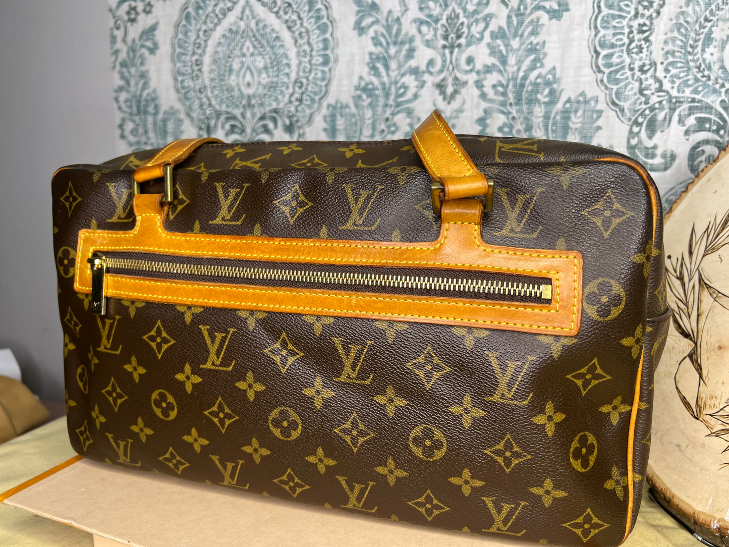 Louis Vuitton Cite GM