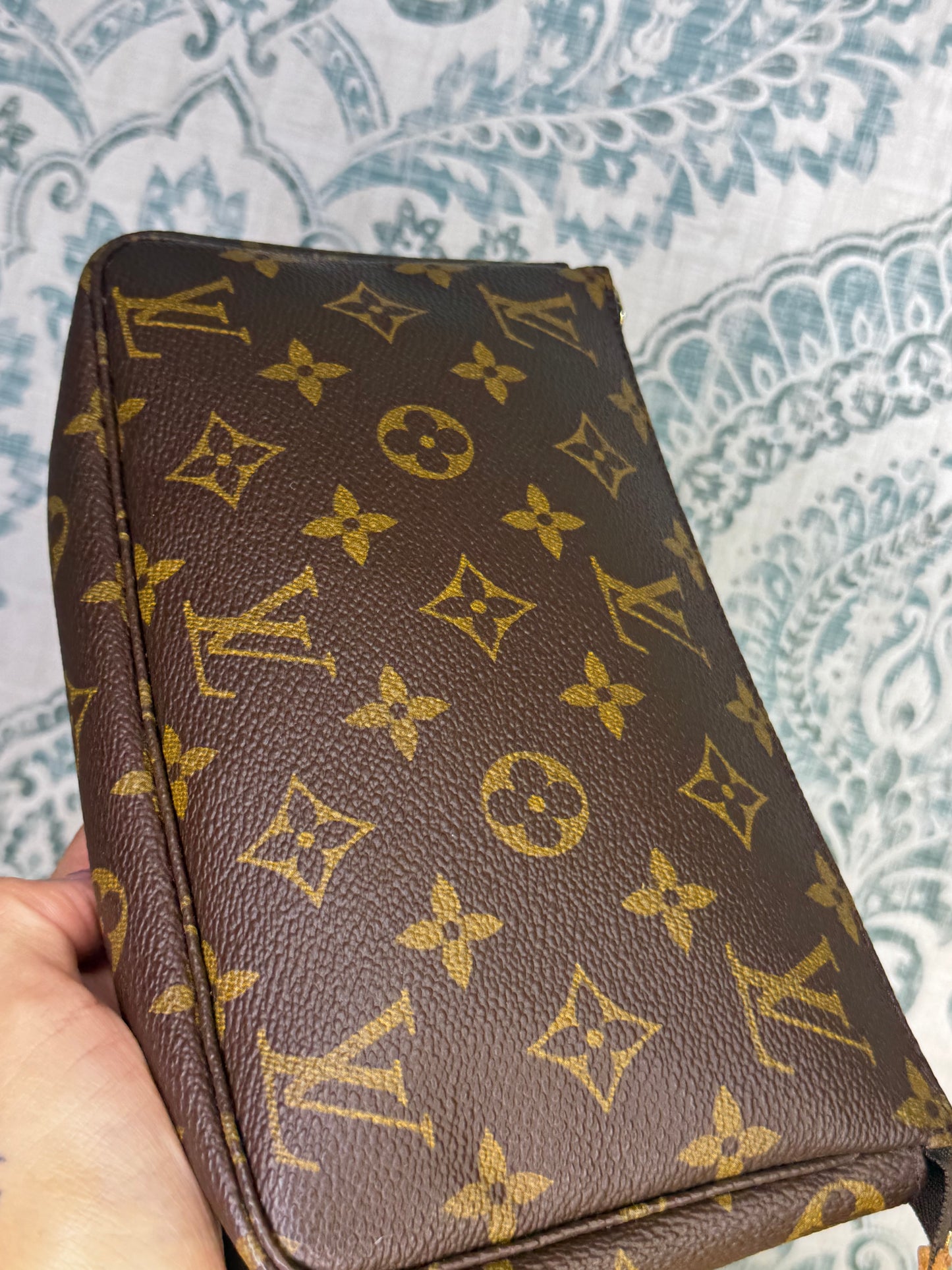 Louis Vuitton Pochette Accessories
