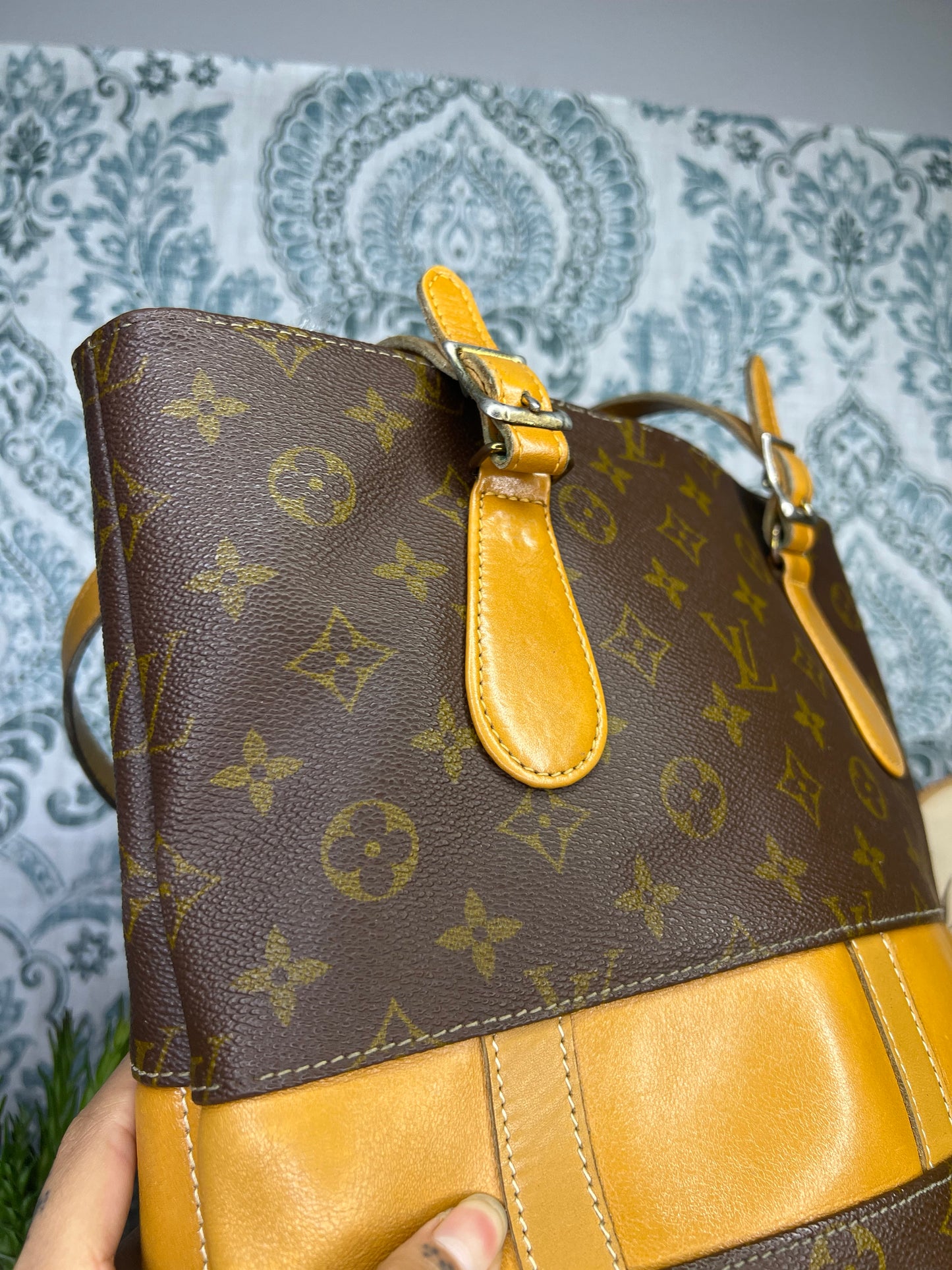 Louis Vuitton French Company Bucket GM