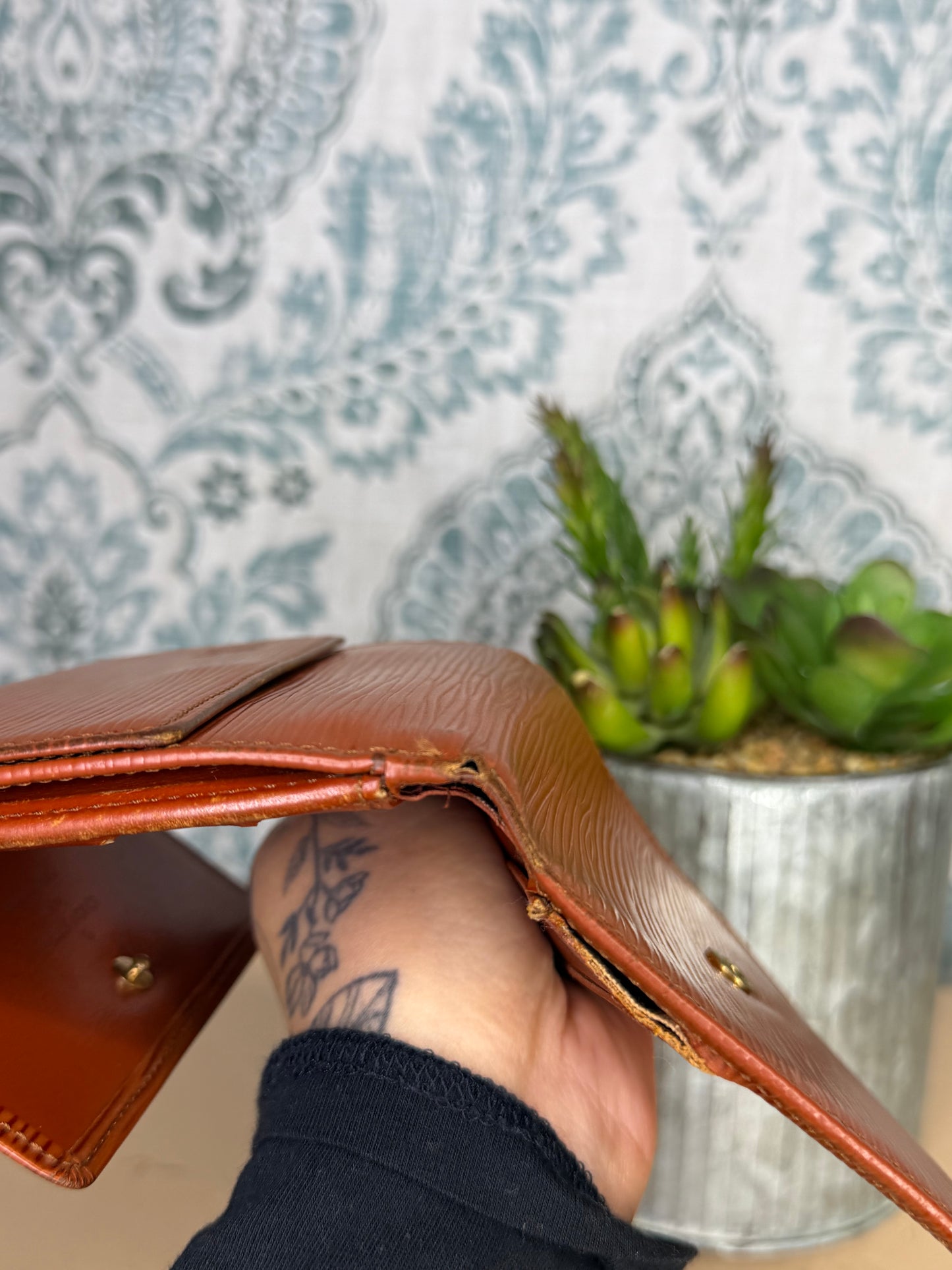 Louis Vuitton EPI Elise Wallet