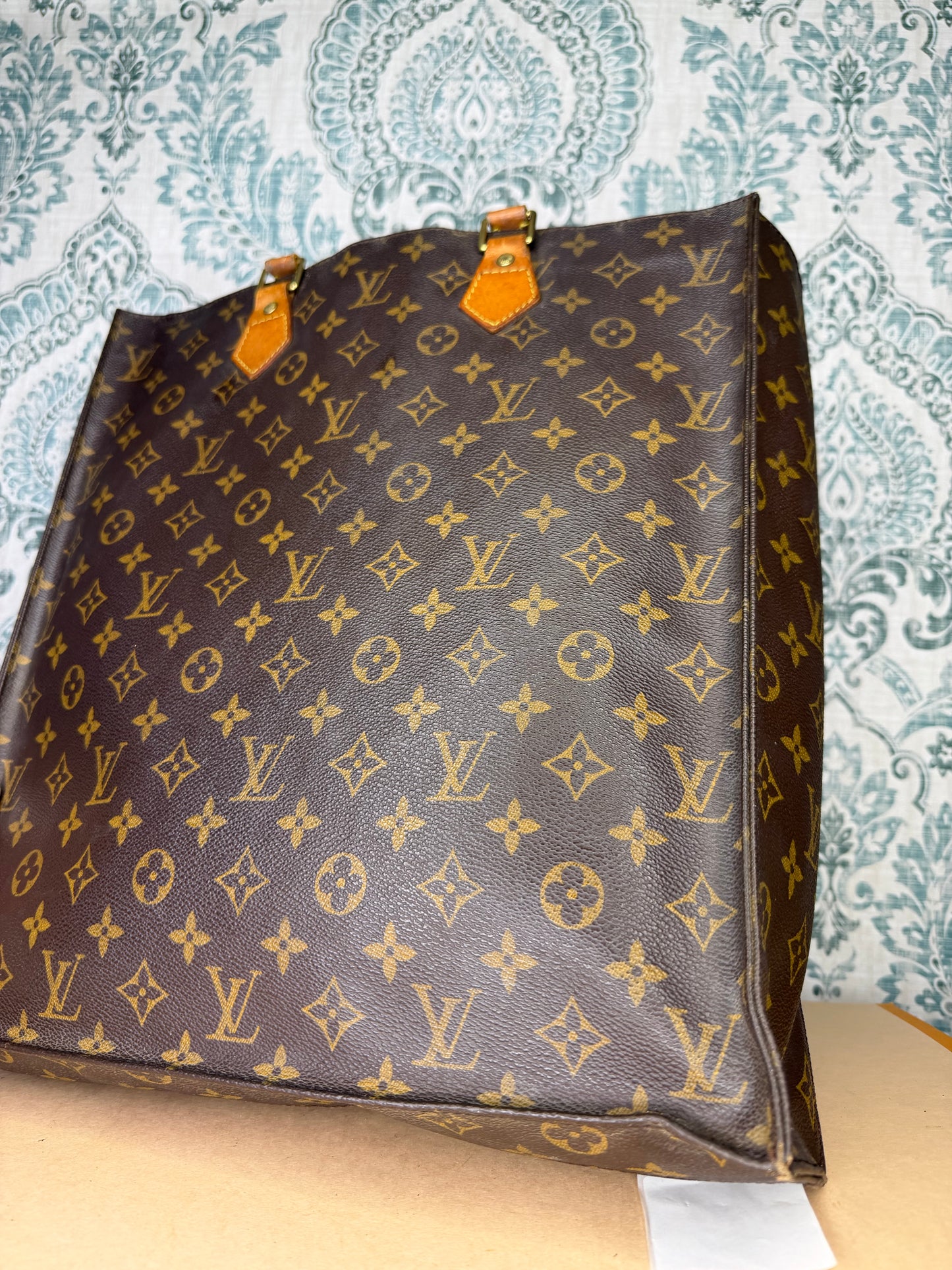 Louis Vuitton Sac Plat