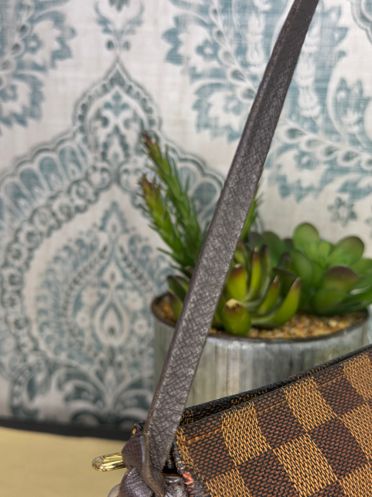 Louis Vuitton Damier Ebene Trousse Pochette