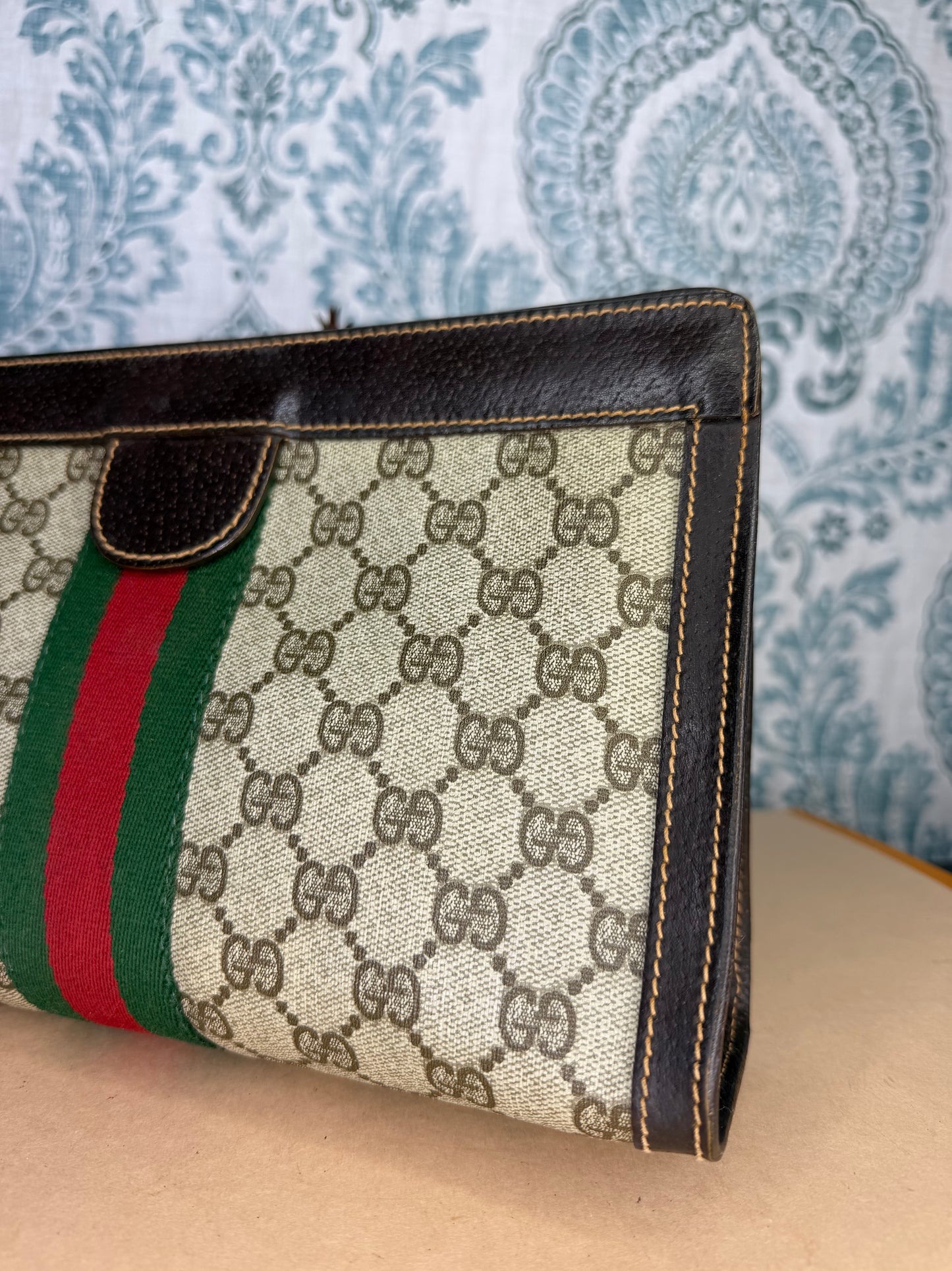 Gucci Supreme Sherry Line Clutch #2 (Parfums)