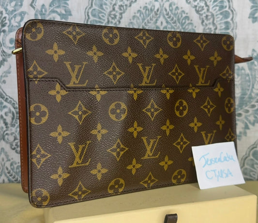 Louis Vuitton Pochette Homme Clutch