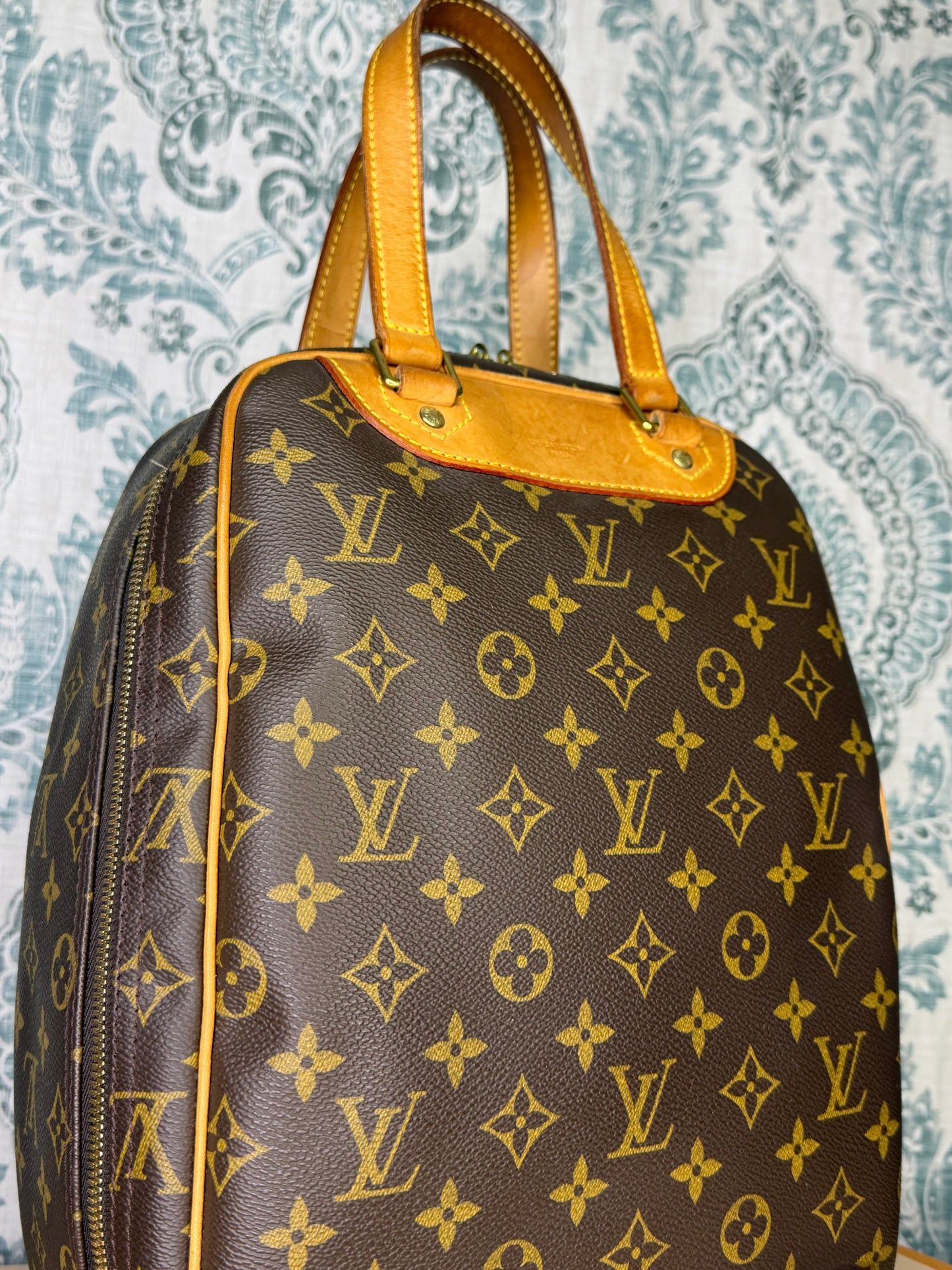 Louis Vuitton Excursion