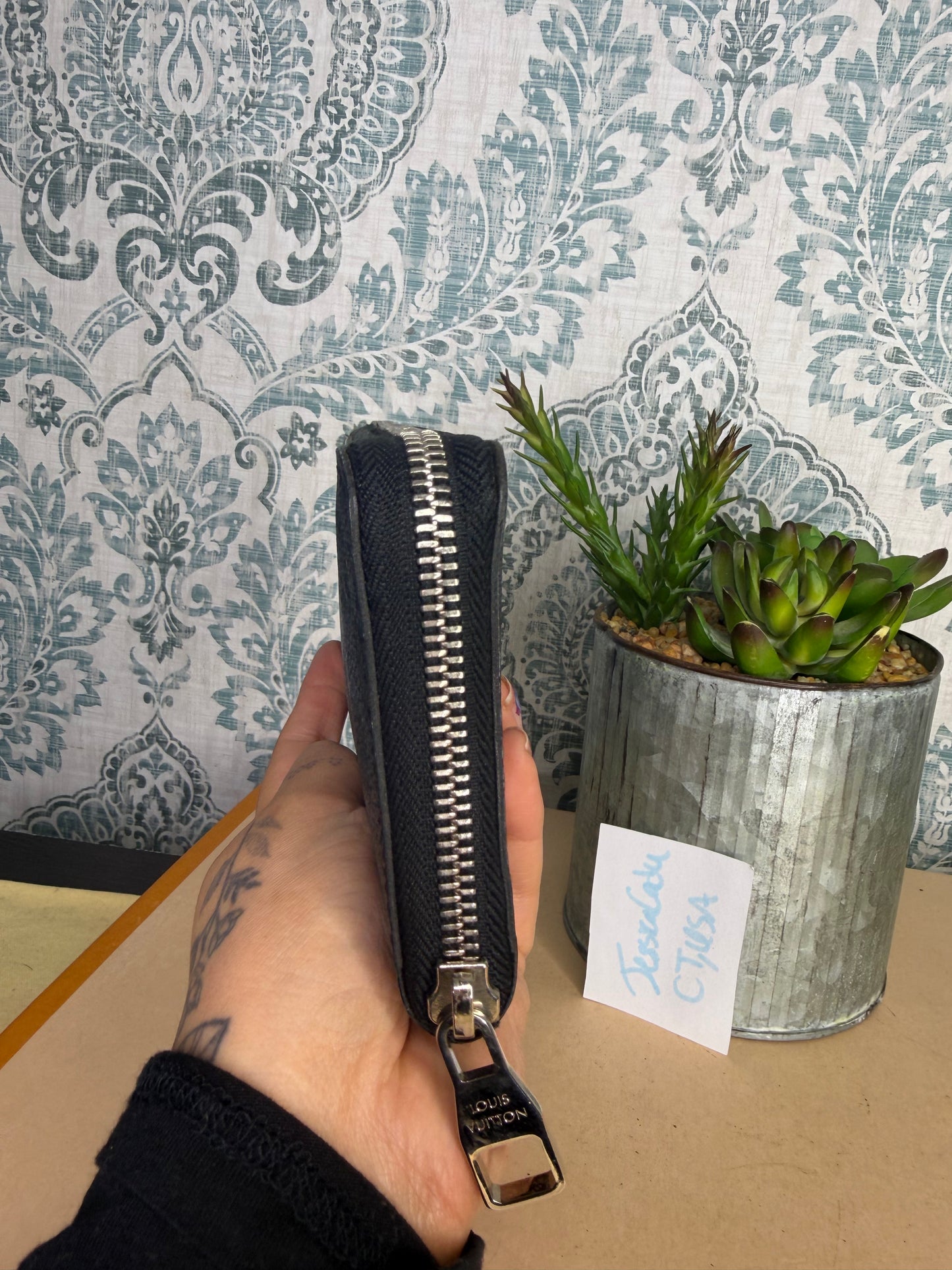 Louis Vuitton Zippy Vertical Wallet