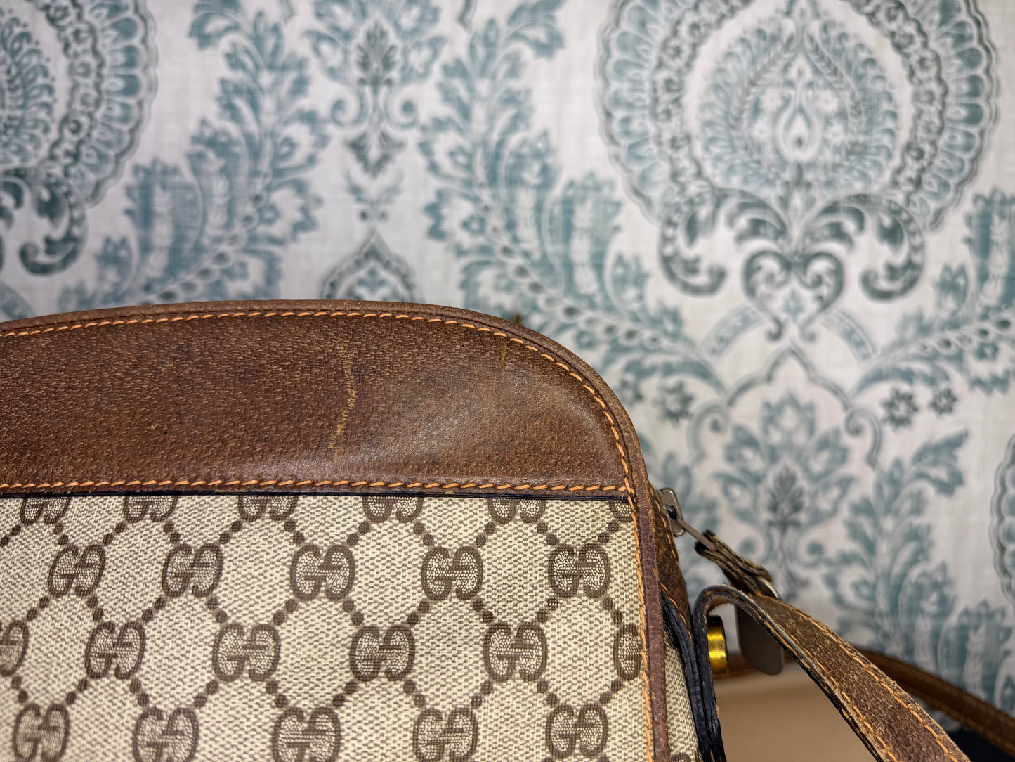 Gucci Supreme Vintage Purse