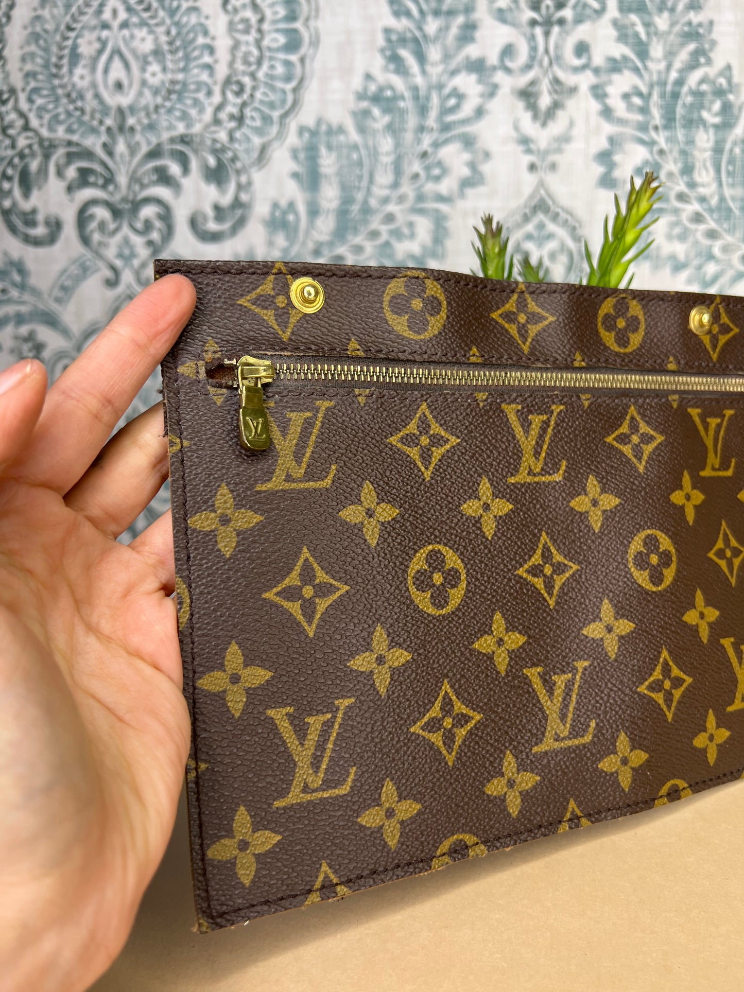 Louis Vuitton Randonnee Pouch