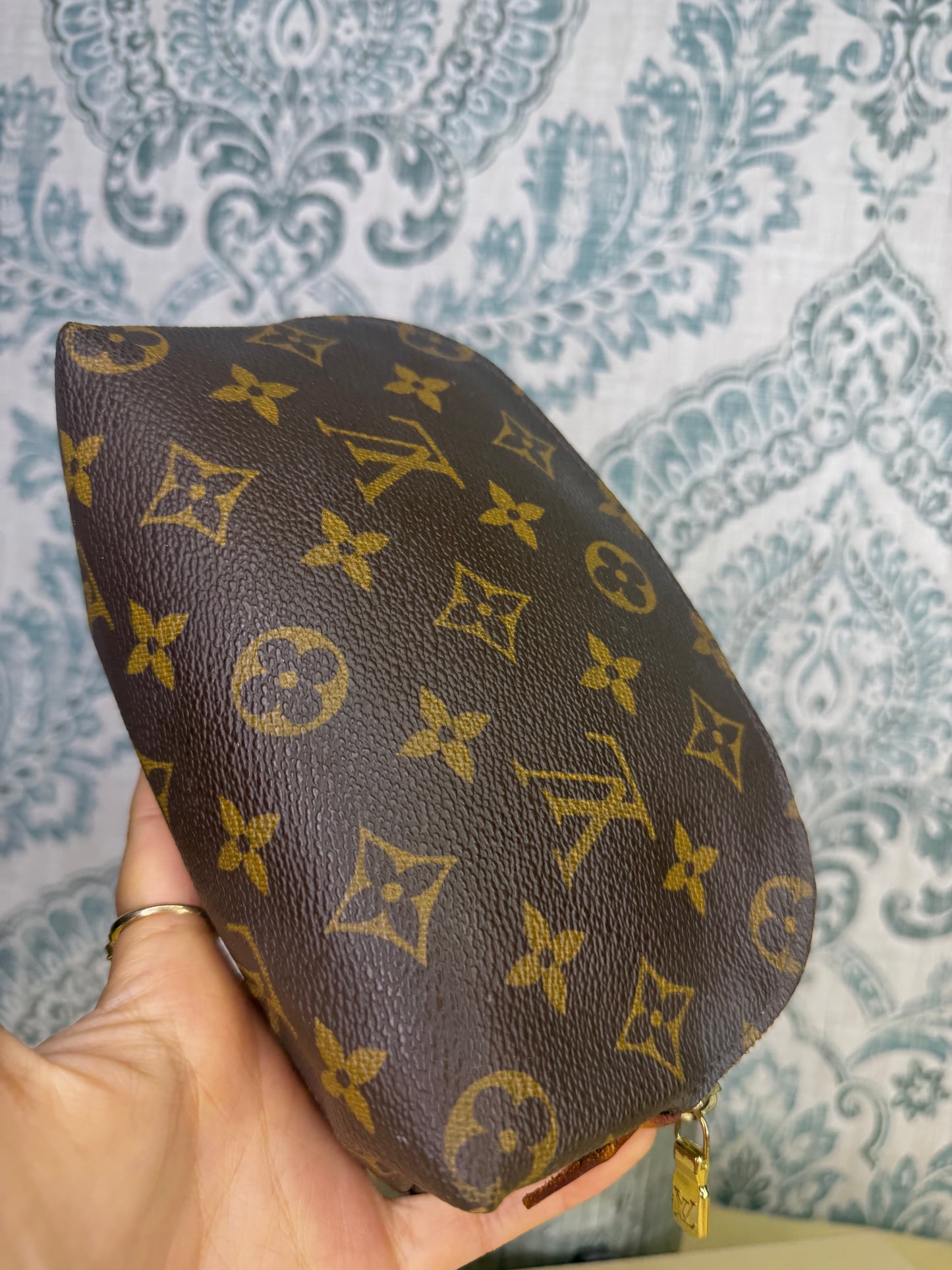 Louis Vuitton Cosmetic PM