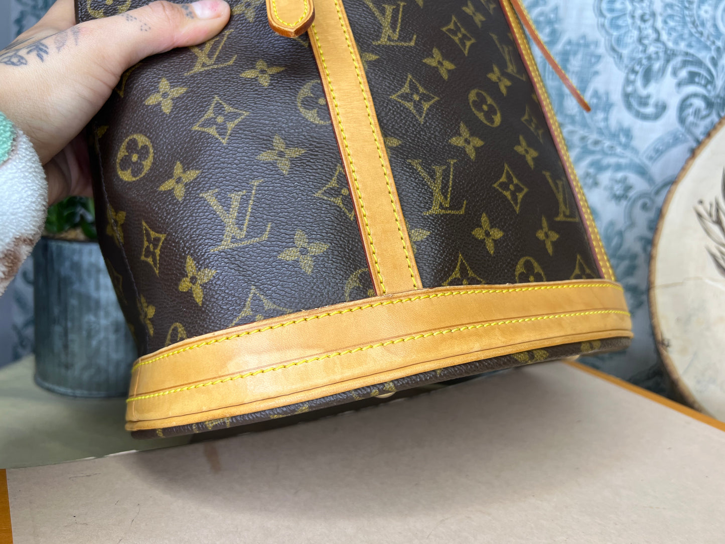 Louis Vuitton Bucket GM