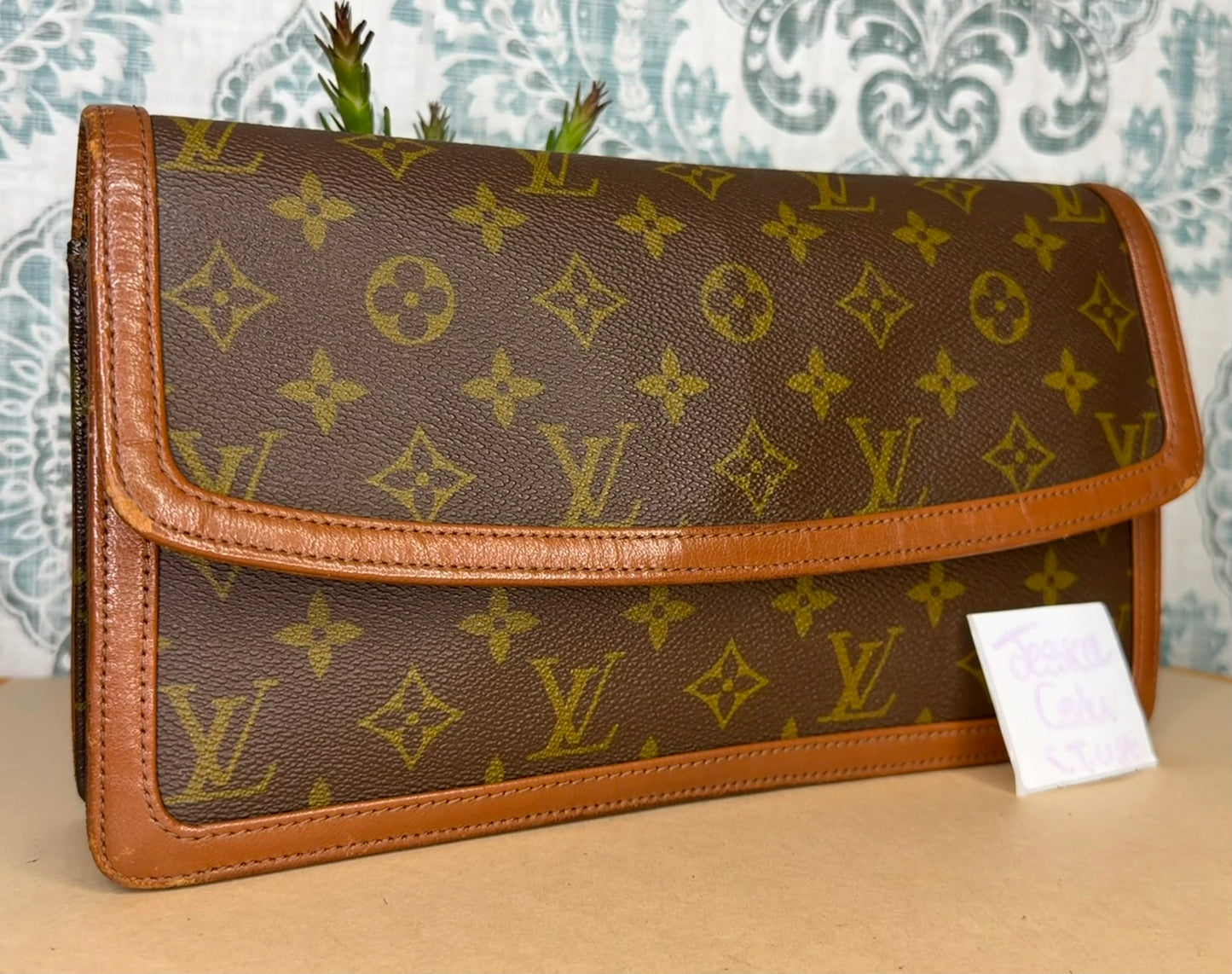 Louis Vuitton Pochette Dame GM