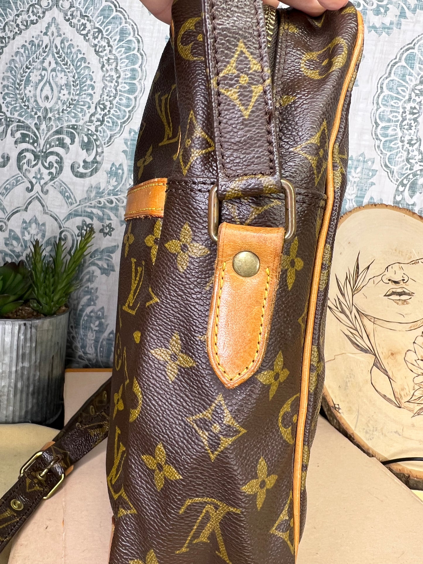 Louis Vuitton Danube MM