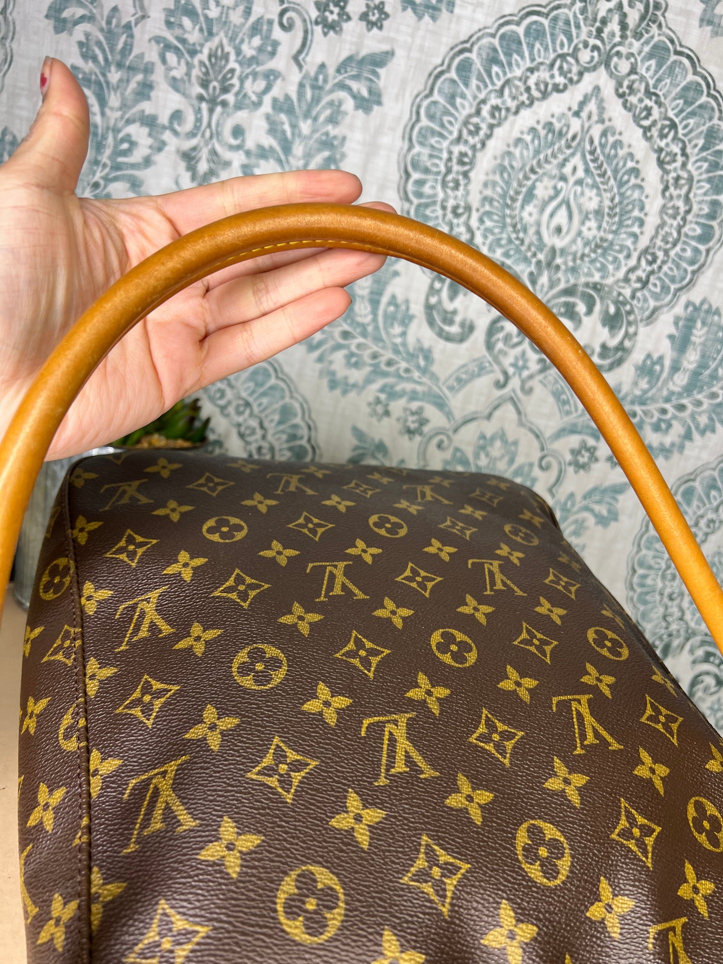 Louis Vuitton Looping GM