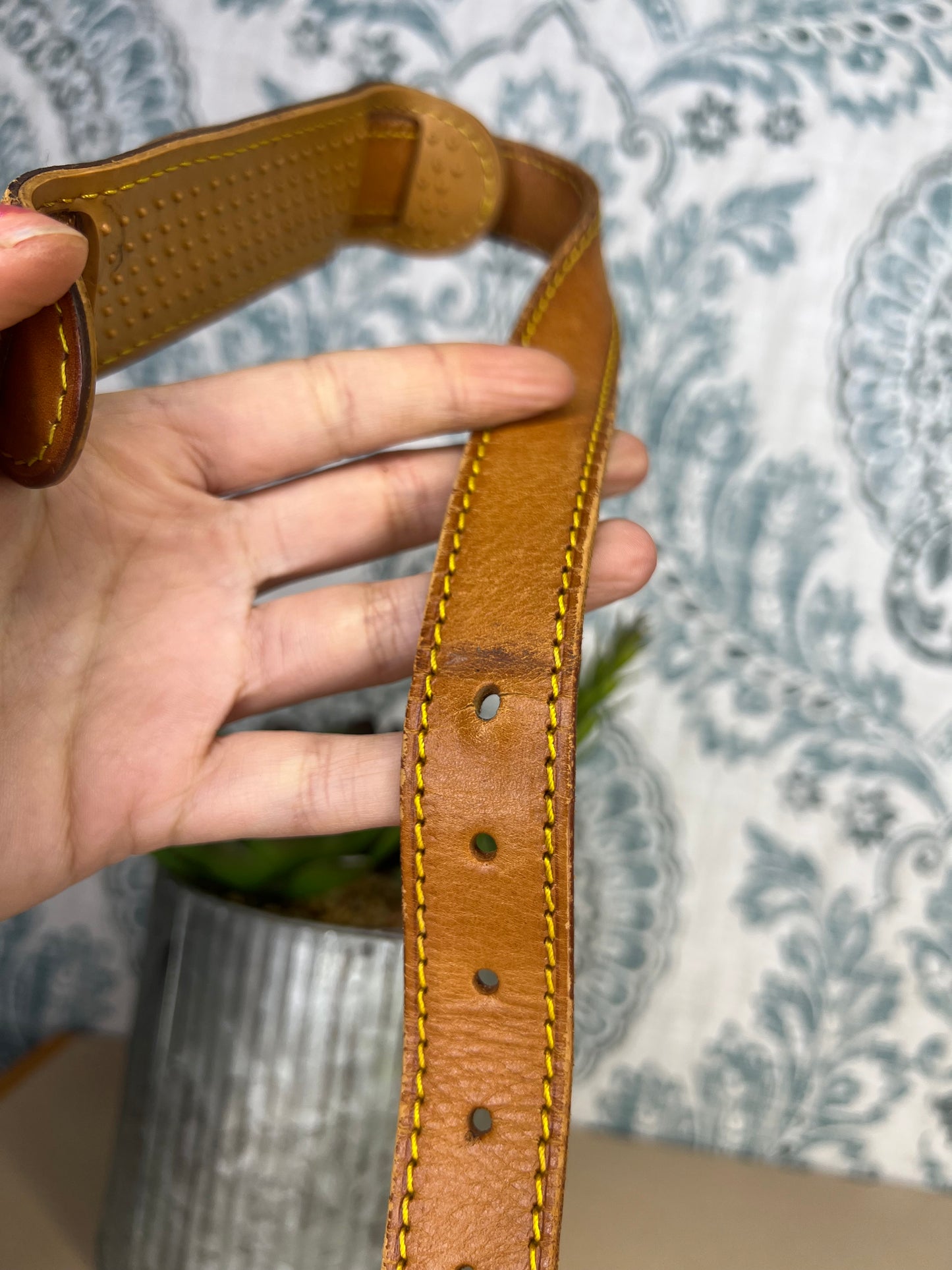 Louis Vuitton Bandouliere Vachetta Strap