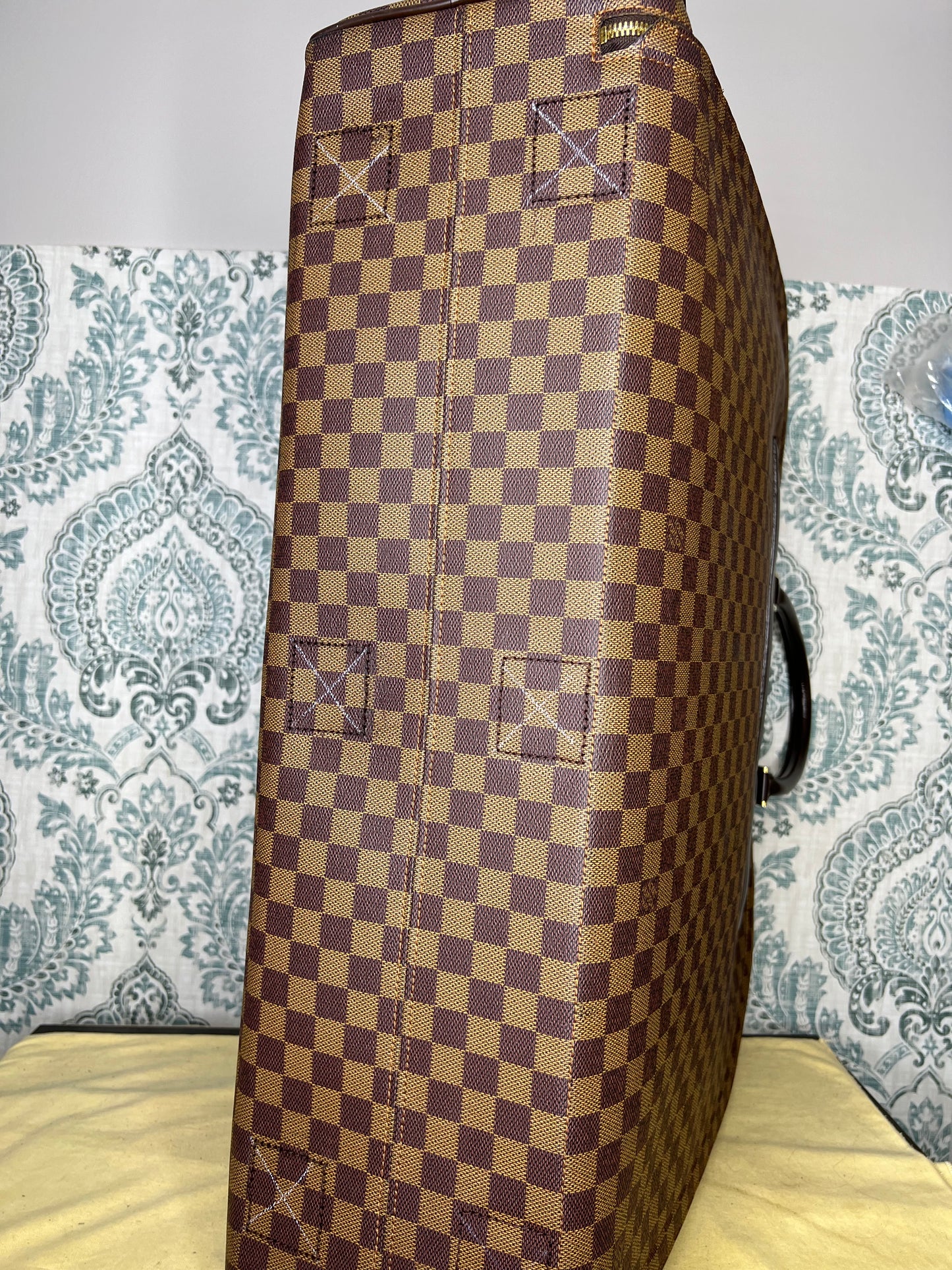 Nolita GM Luggage Case