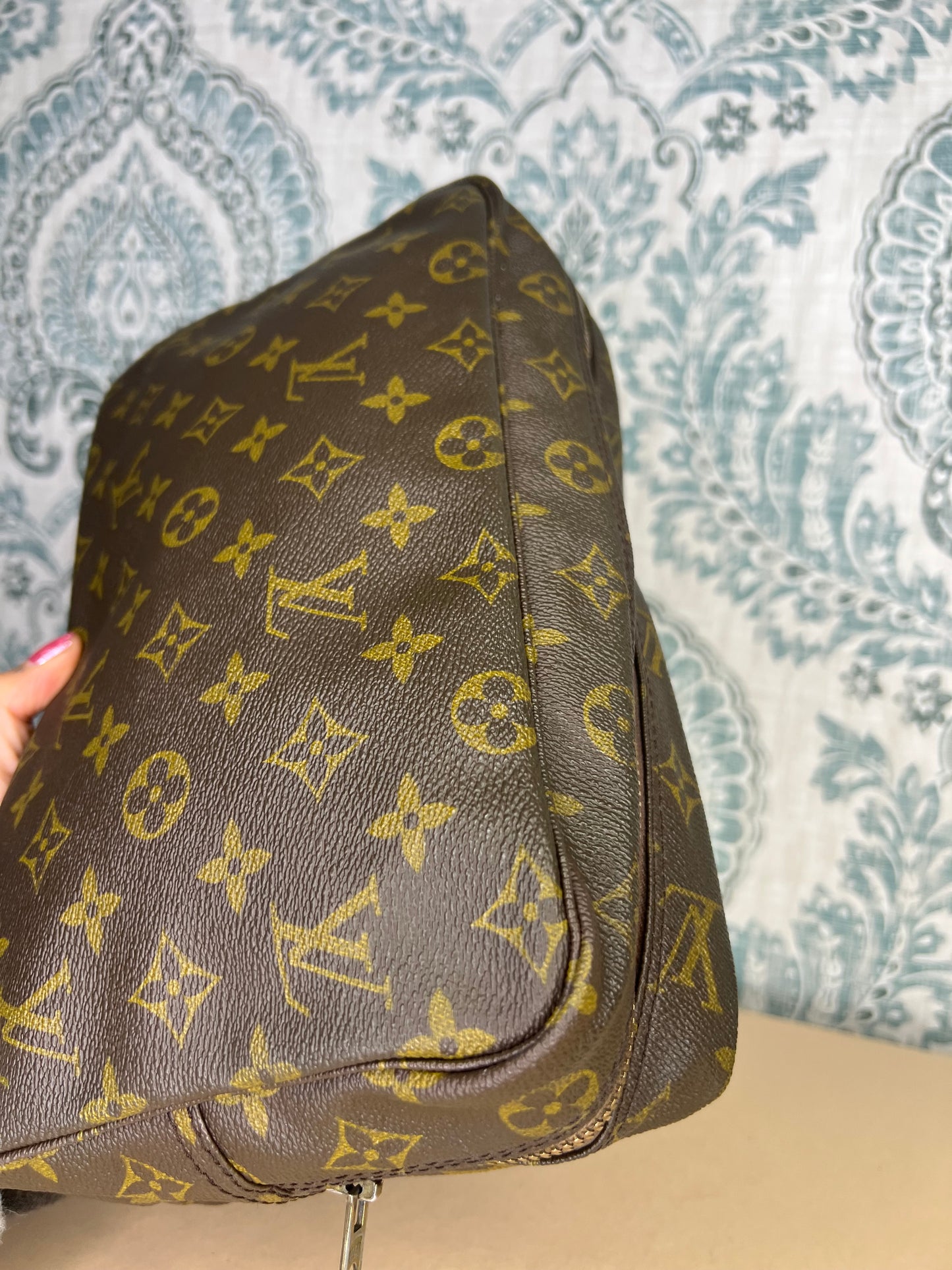 Louis Vuitton Trousse 28