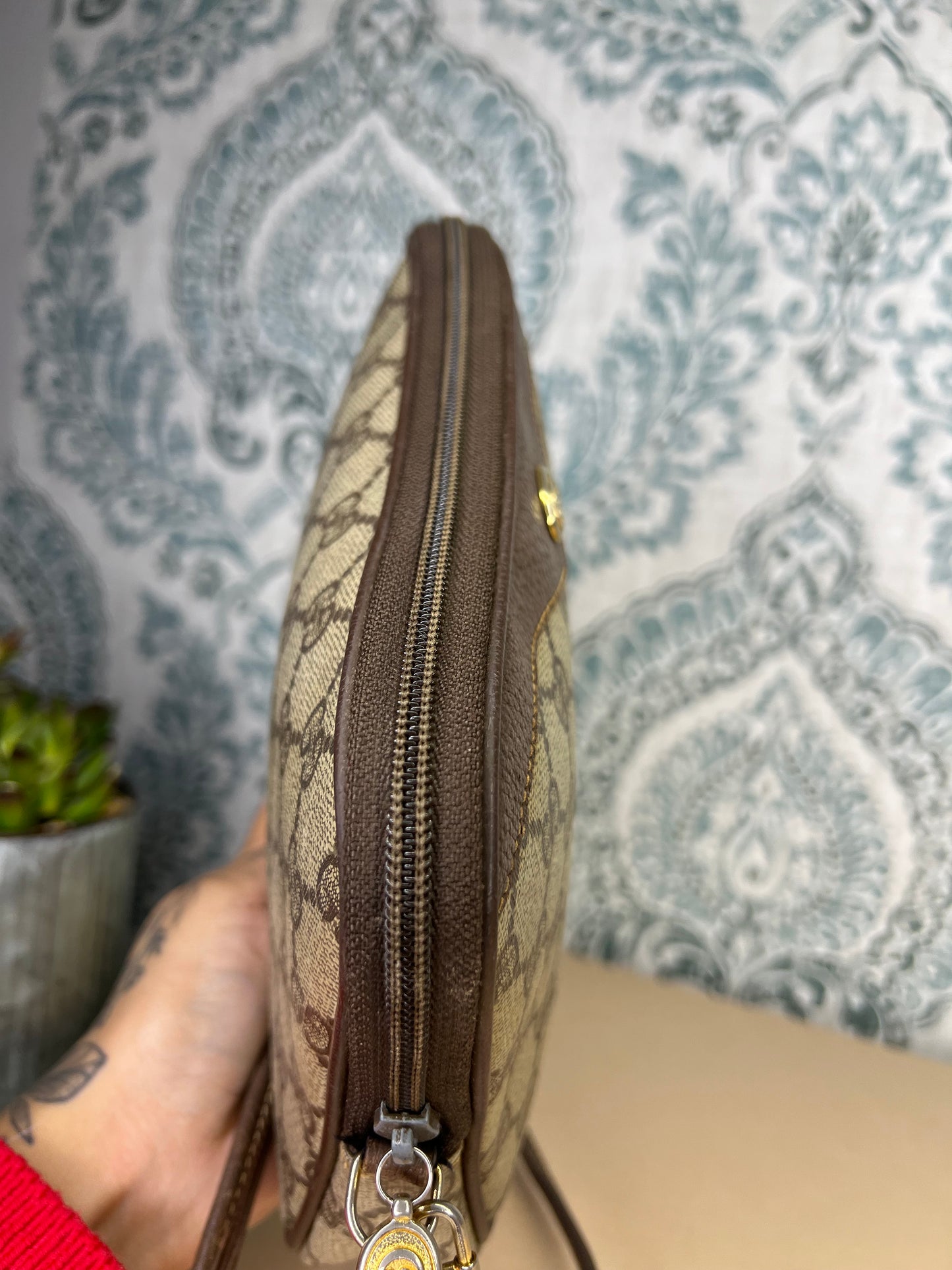 Gucci Supreme Vintage Purse