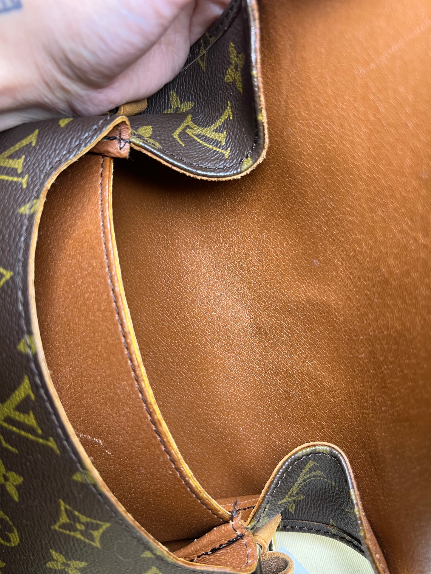 Louis Vuitton Cartouchiere MM